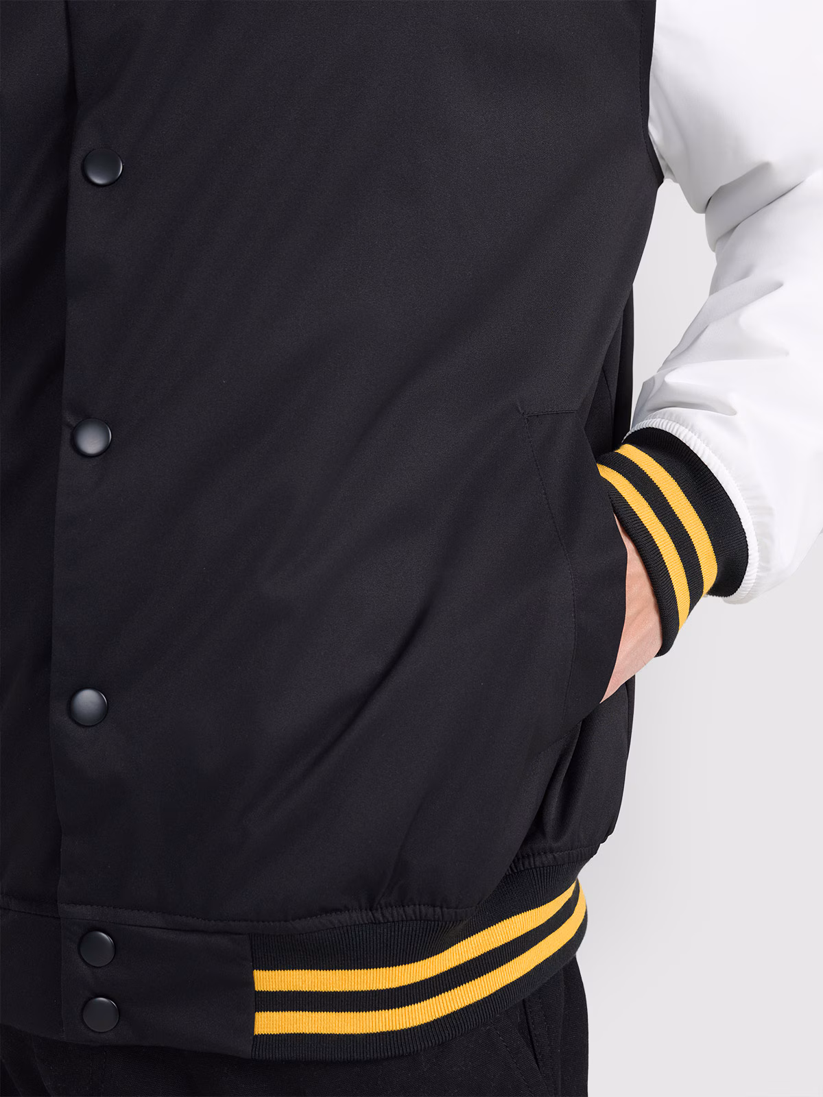 Kurtka przejściowa bomberka uniseks 4F x Drift Masters - czarna