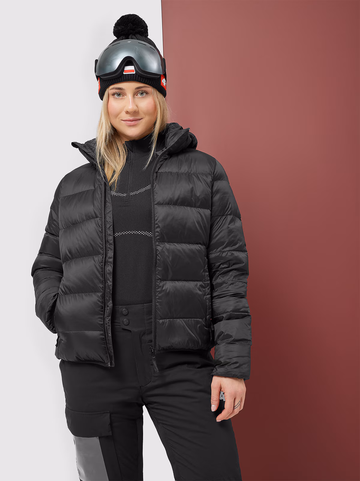 Kurtka zimowa puchowa z wypełnieniem naturalnym damska - czarna
