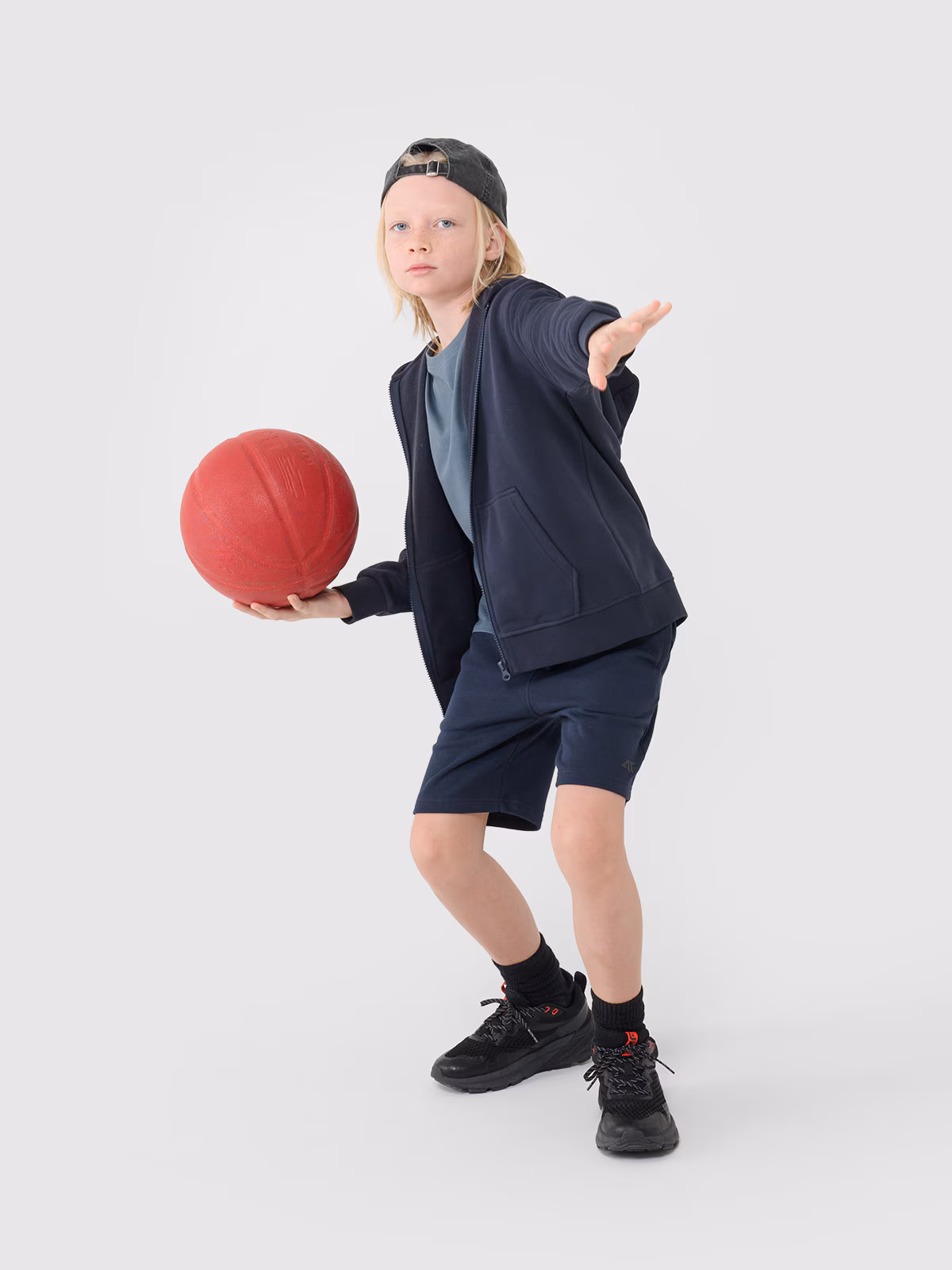 Bluza dresowa rozpinana z kapturem chłopięca - szara