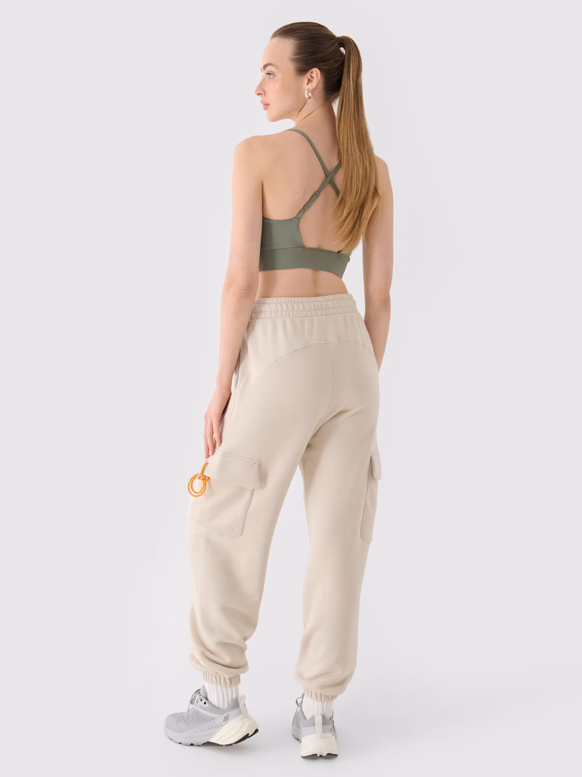 Spodnie dresowe joggery damskie - czarne