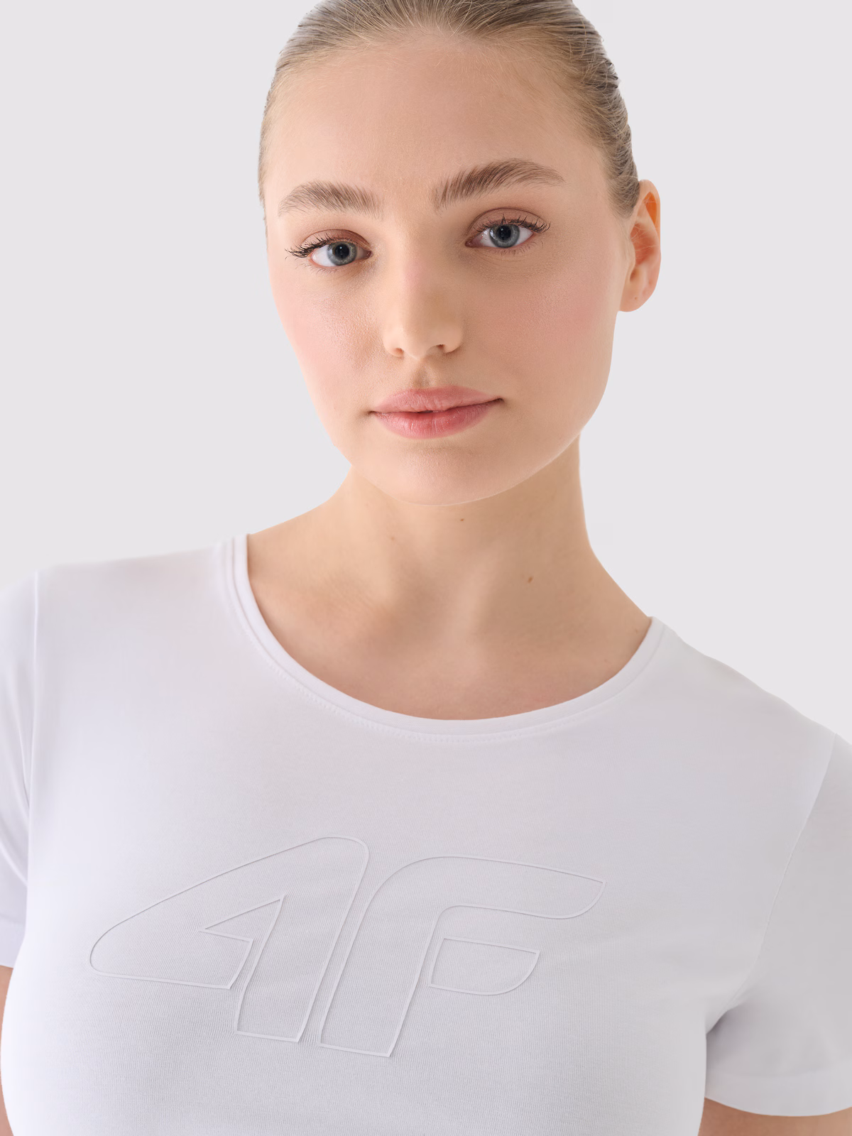 T-shirt slim z nadrukiem damski - niebieski