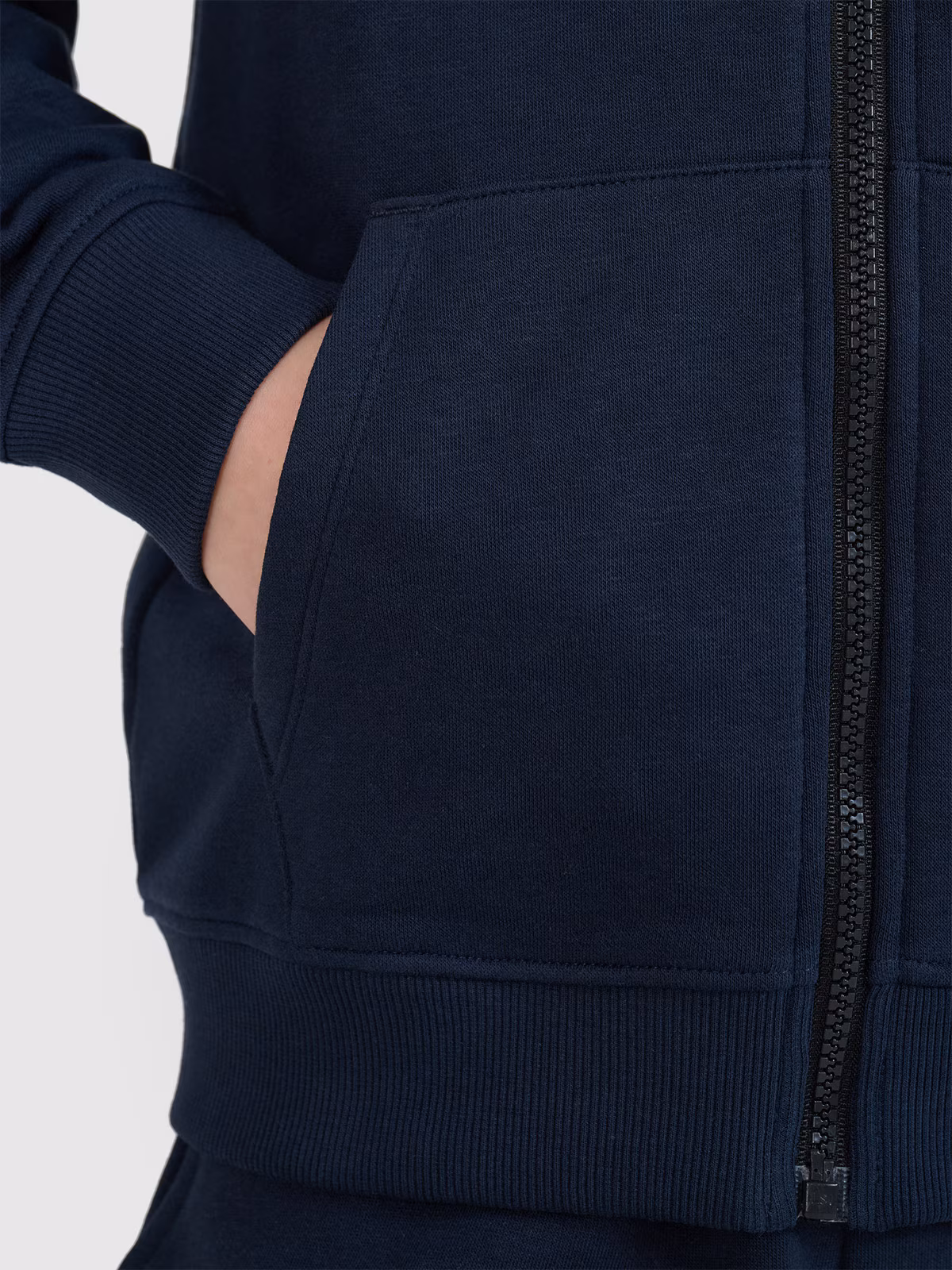 Bluza dresowa rozpinana z kapturem chłopięca - czarna