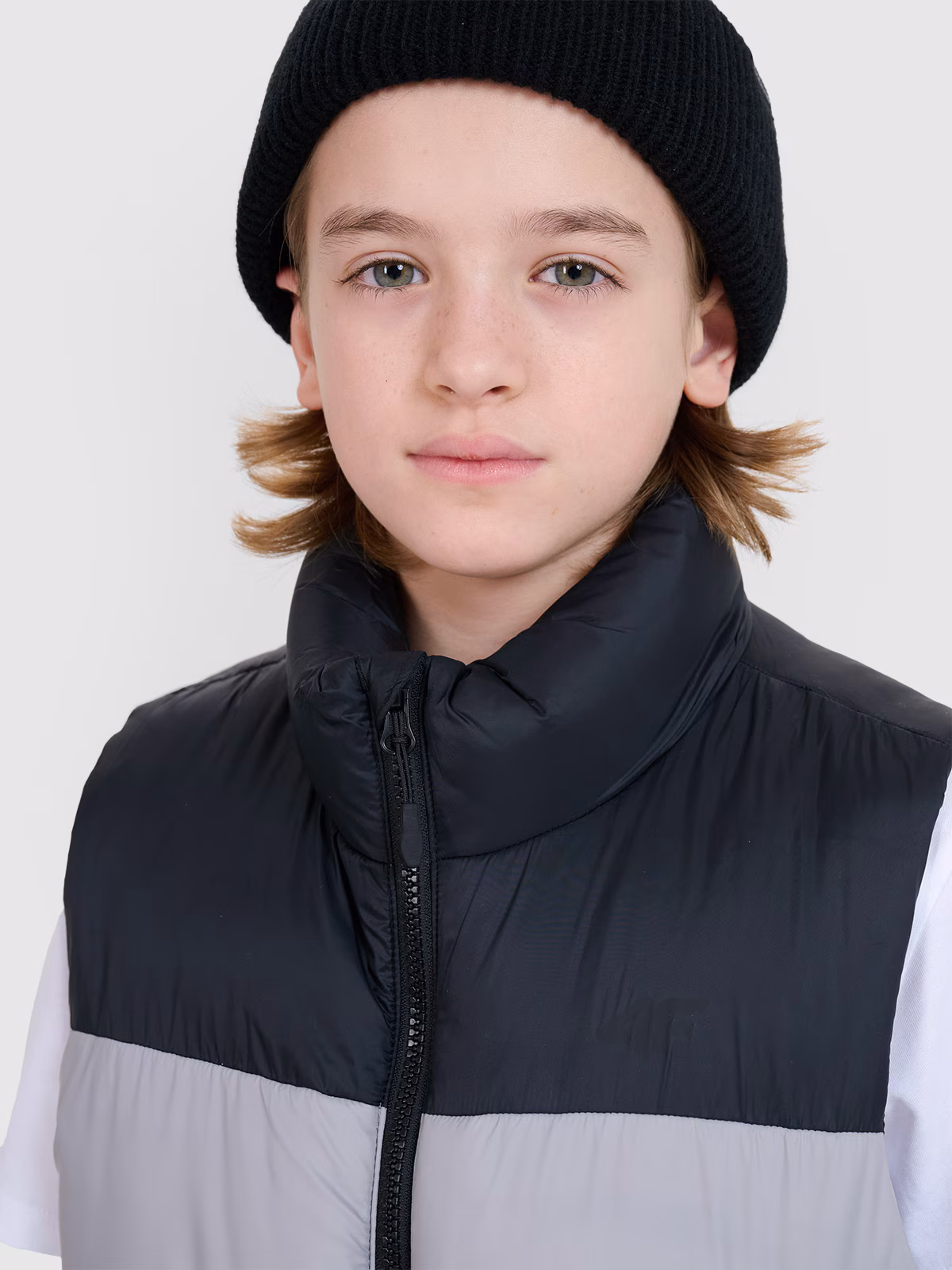 Bezrękawnik puchowy z wypełnieniem syntetycznym chłopięcy - zielony