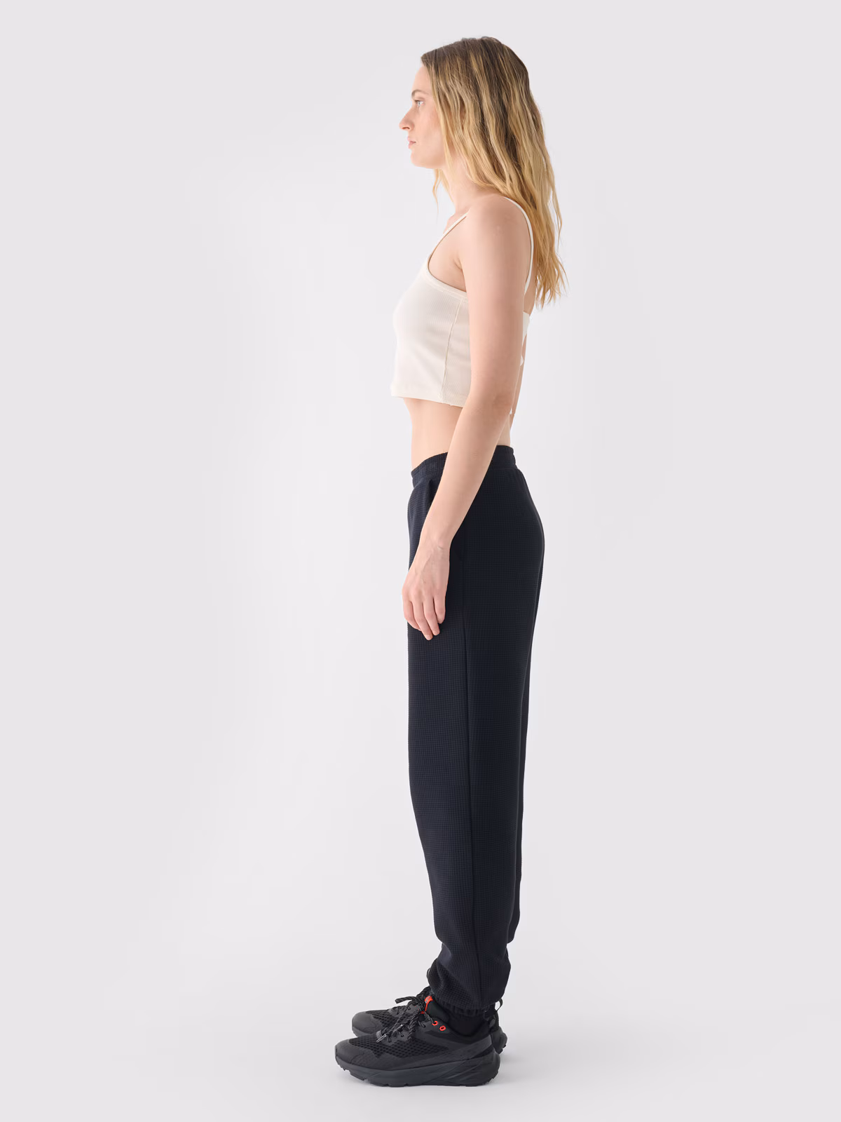 Spodnie dresowe joggery damskie - białe