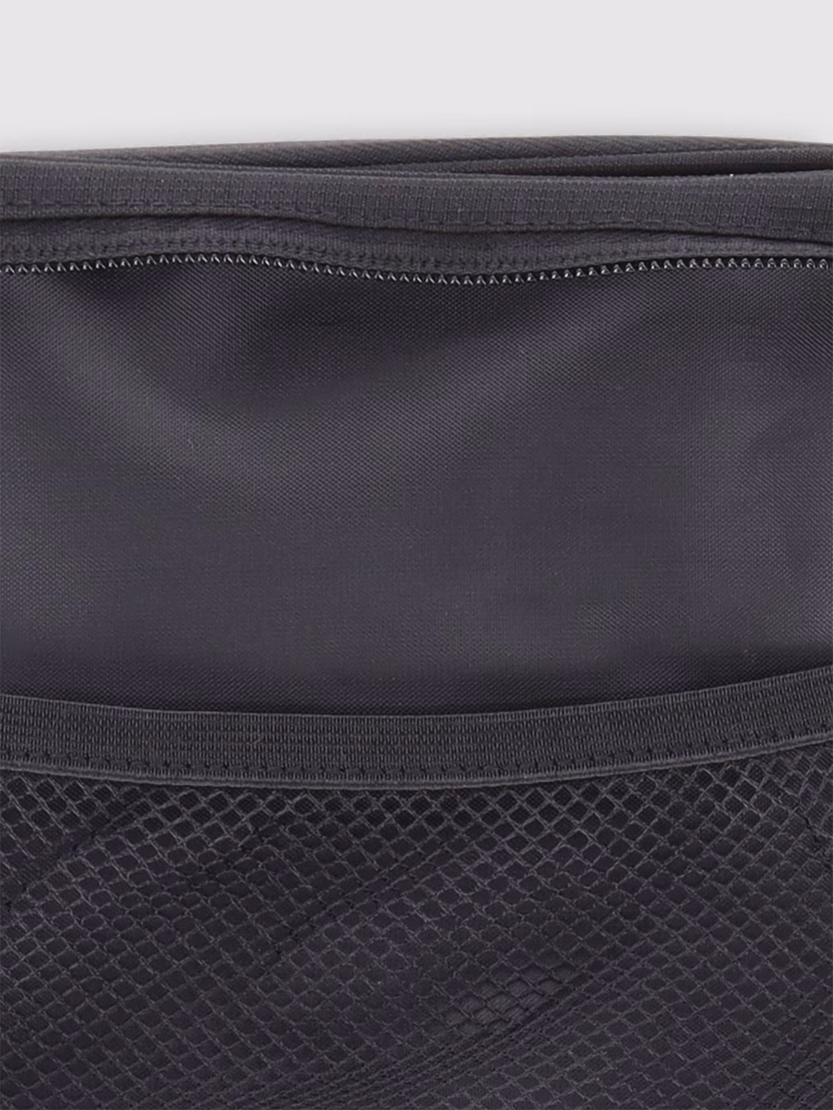 Saszetka crossbody uniseks - czarna