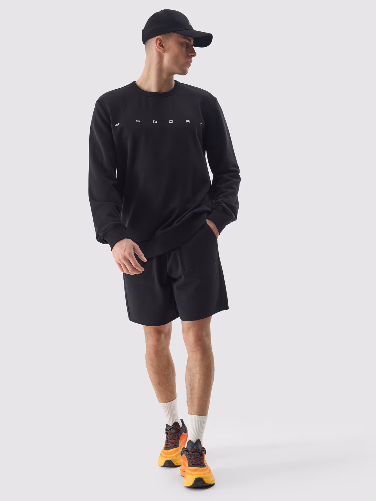 Bluza dresowa nierozpinana bez kaptura męska - czarna