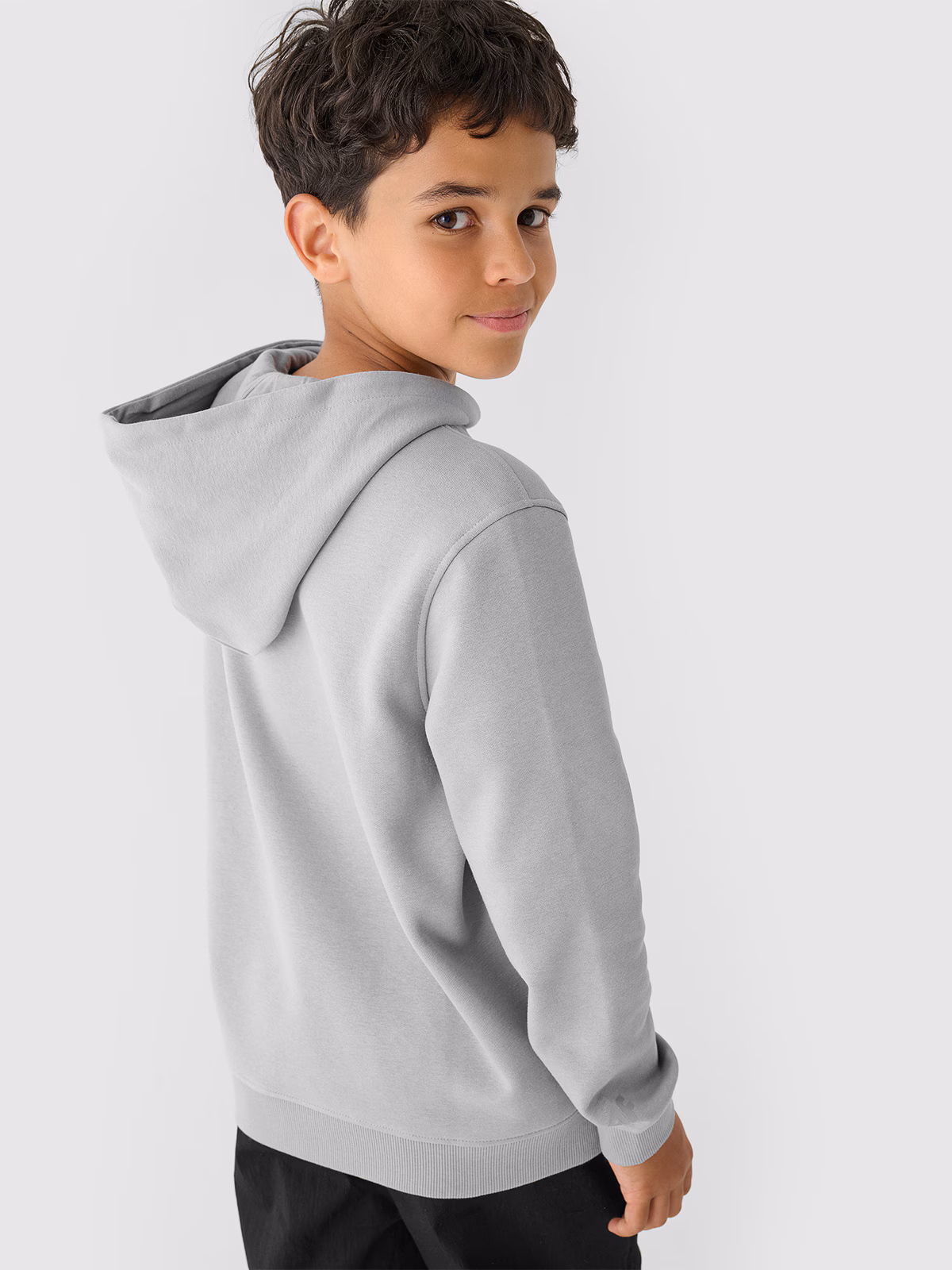 Bluza dresowa nierozpinana z kapturem chłopięca - szara