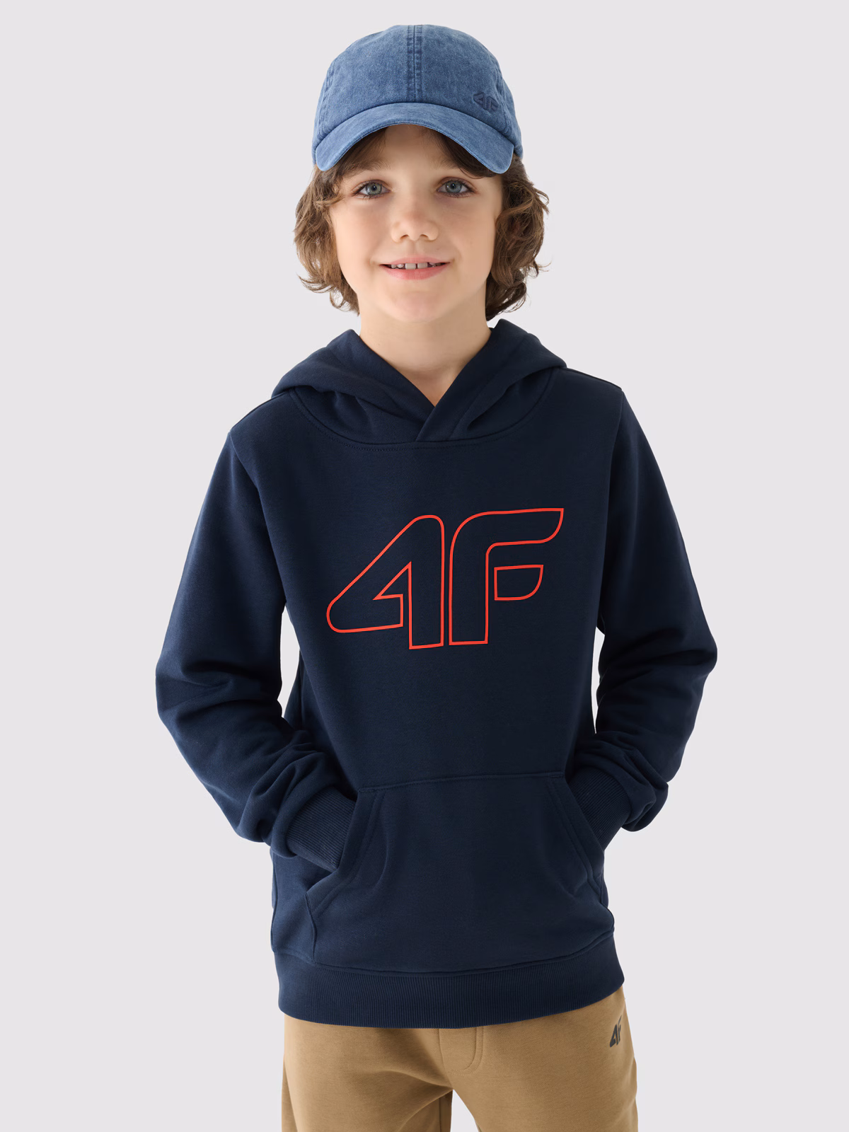 Bluza dresowa nierozpinana z kapturem chłopięca - niebieska