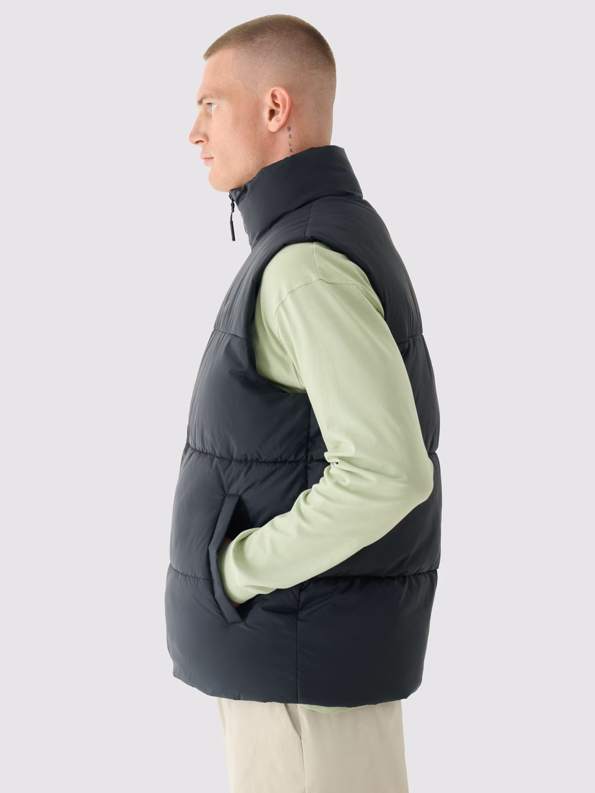 Bezrękawnik puchowy z wypełnieniem syntetycznym męski - czarny