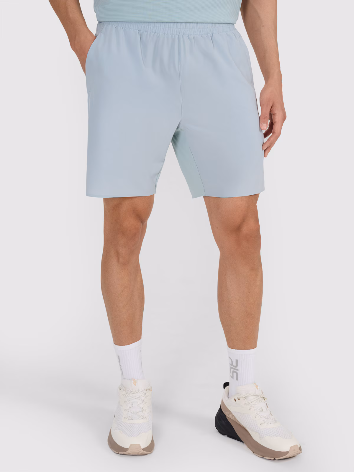 Spodenki treningowe szybkoschnące męskie 4F x Robert Lewandowski - turkusowe