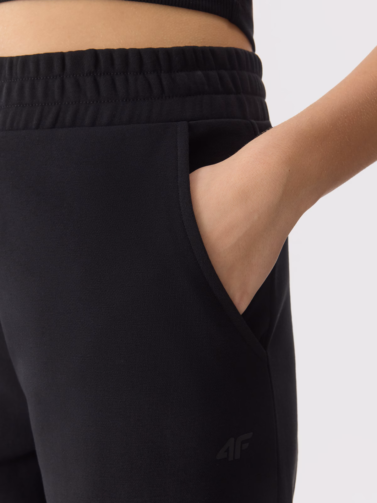 Spodnie dresowe joggery damskie - czarne