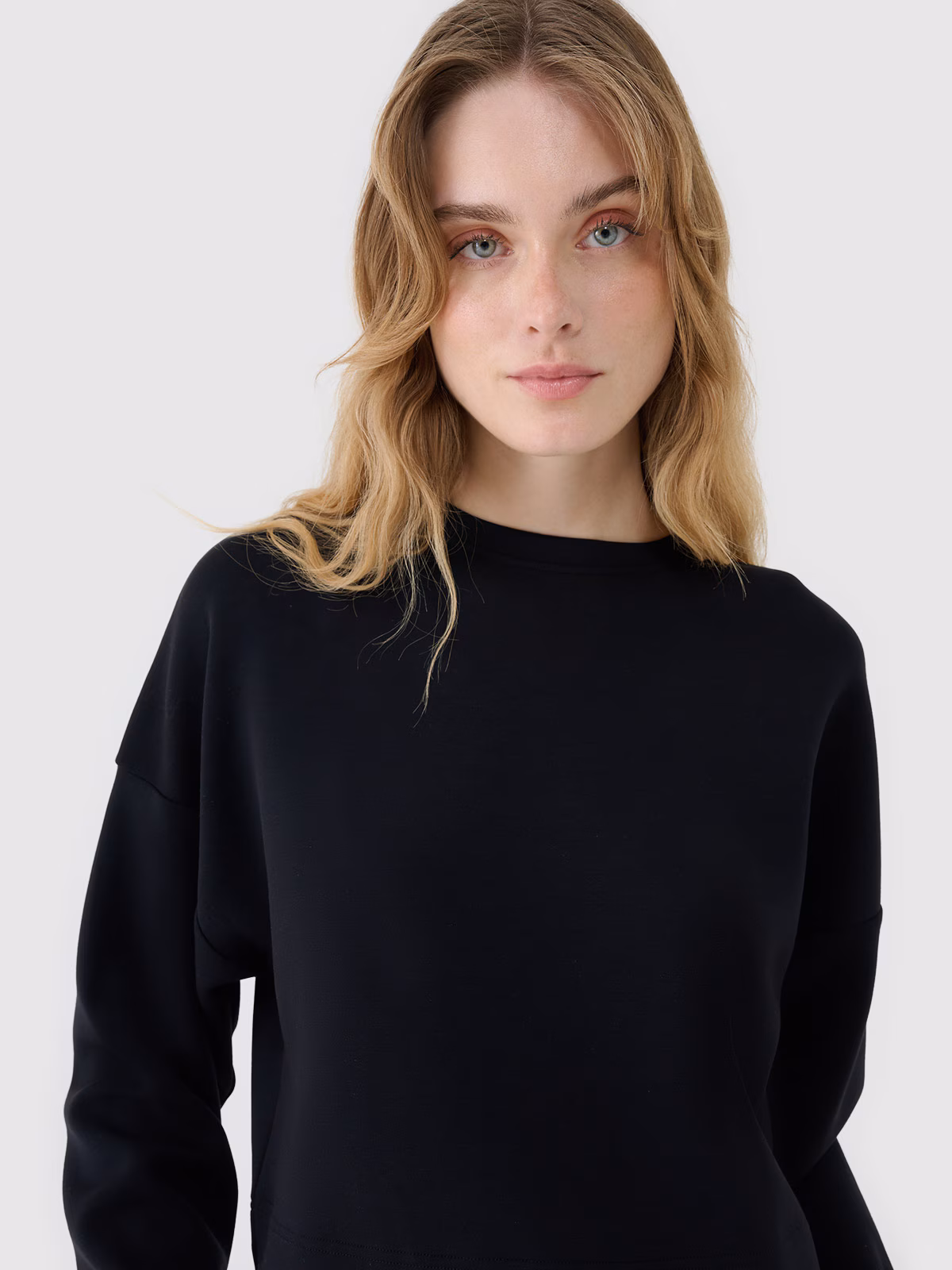 Bluza dresowa nierozpinana z modalem damska - niebieska