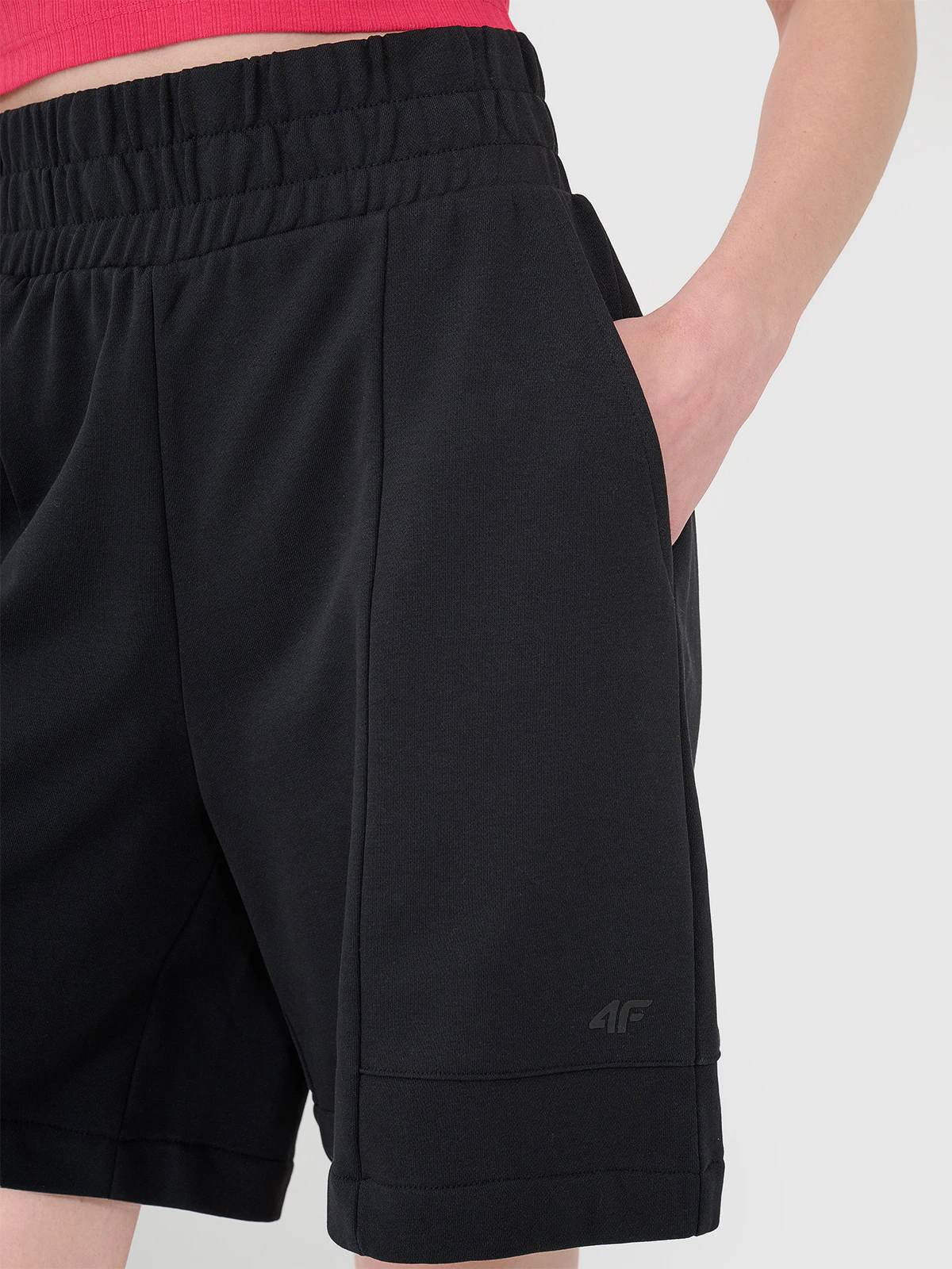 Spodenki dresowe damskie - czarne