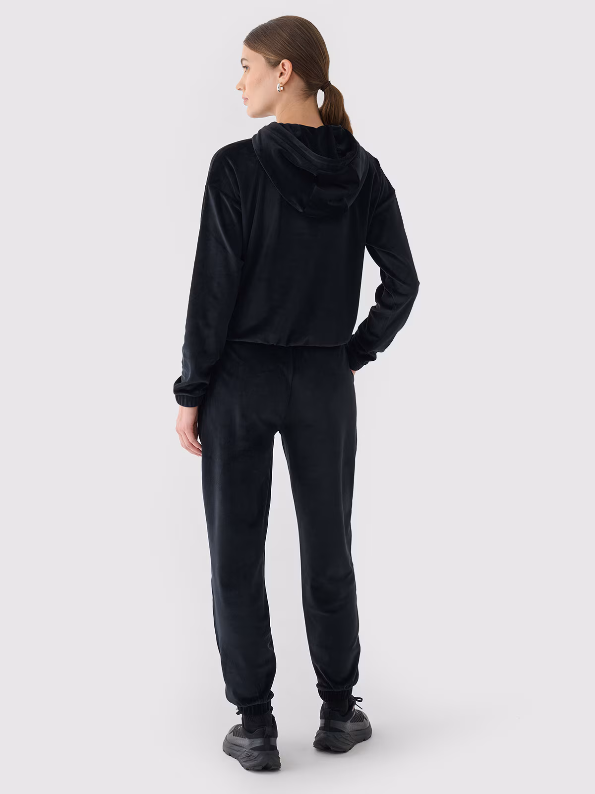 Spodnie dresowe z weluru damskie - granatowe