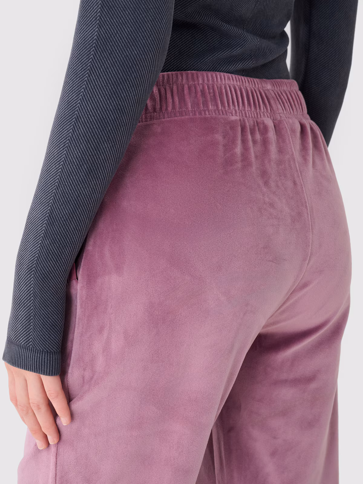 Spodnie dresowe z weluru damskie - granatowe