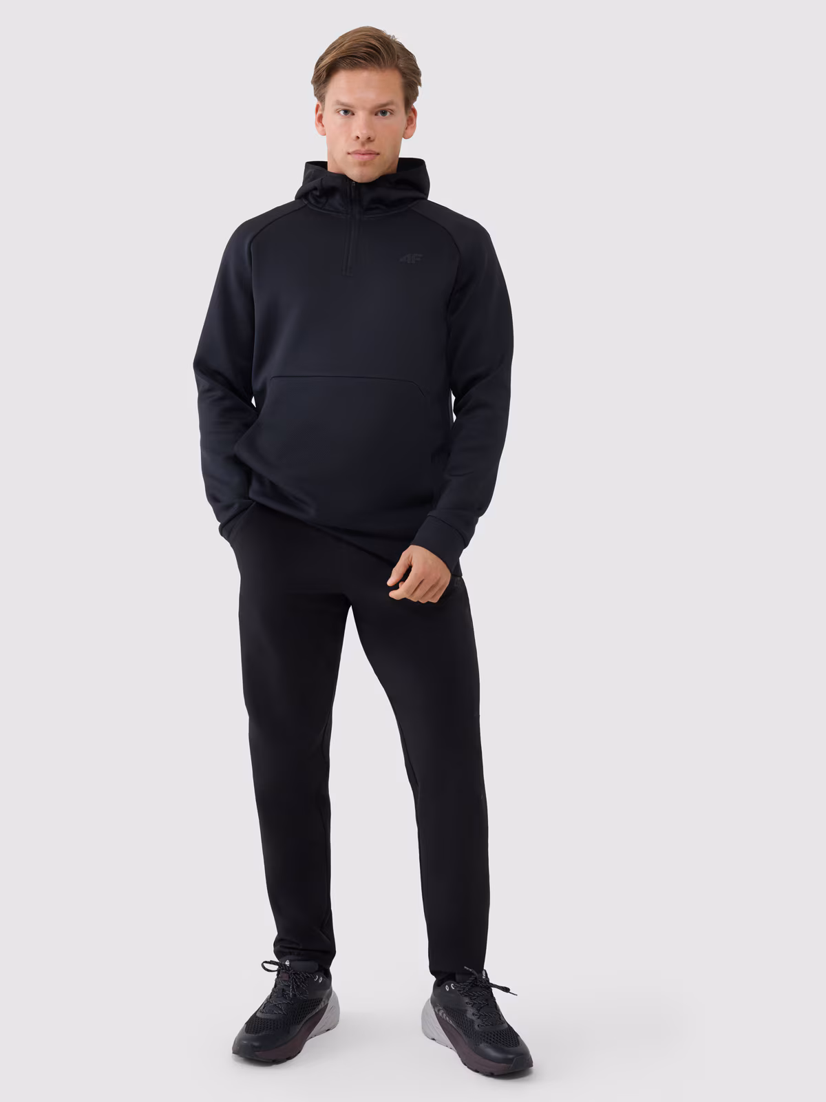 Bluza treningowa regular szybkoschnąca męska - czarna