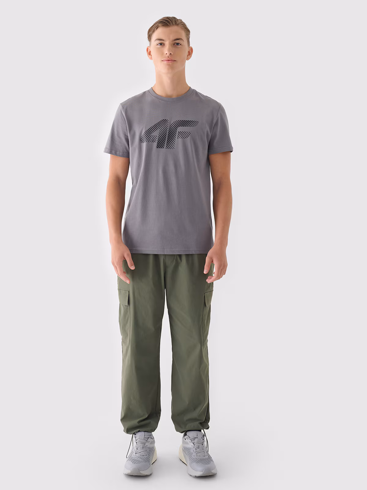 T-shirt regular z nadrukiem męski - granatowy