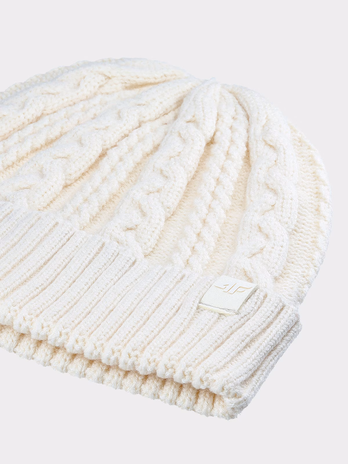 Czapka zimowa damska - biała