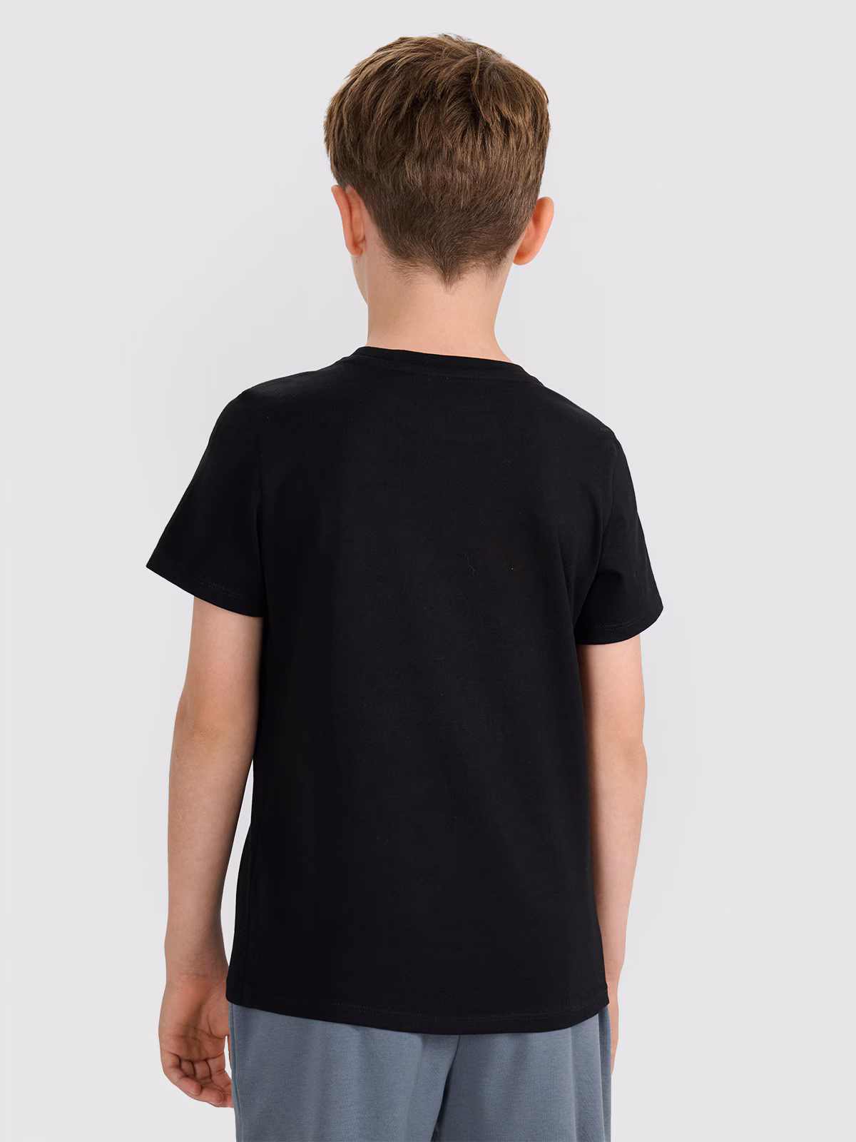 T-shirt gładki chłopięcy - czarny