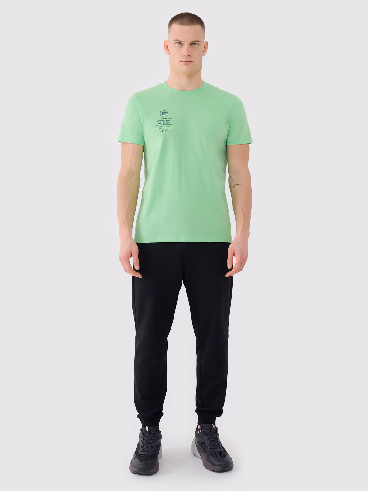 T-shirt regular z nadrukiem męski - beżowy