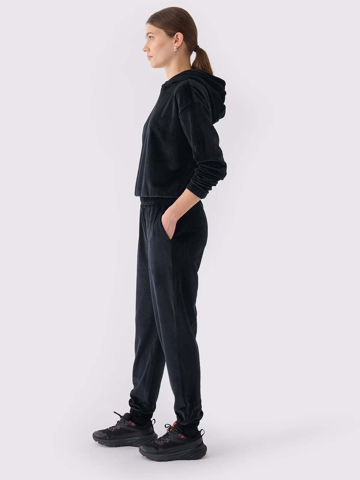 Spodnie dresowe z weluru damskie - granatowe