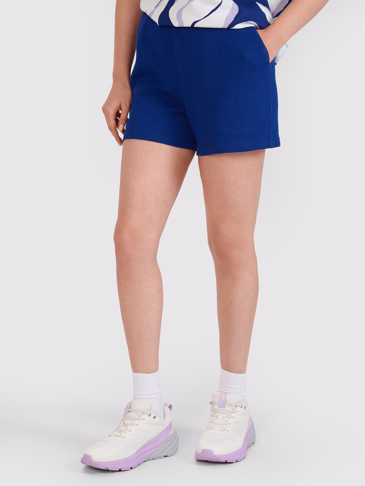 Spodenki dresowe z dzianiny waflowej damskie - granatowe