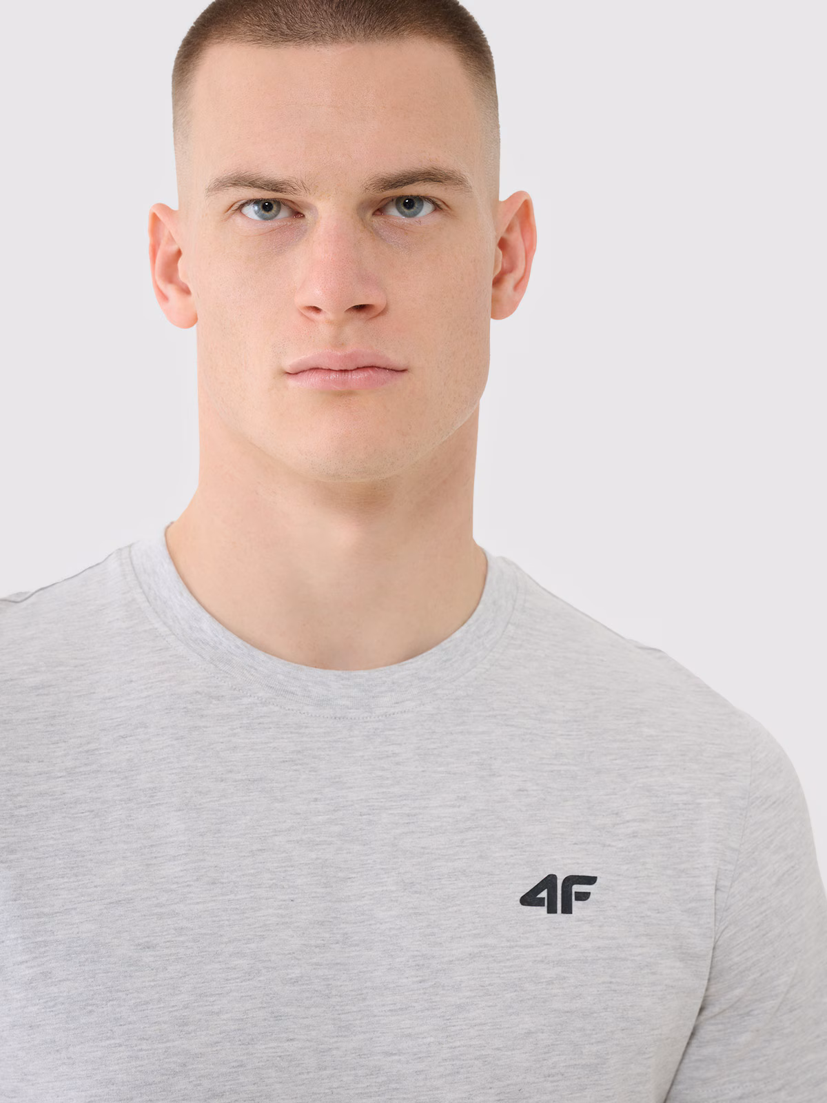 T-shirt regular gładki męski - czarny