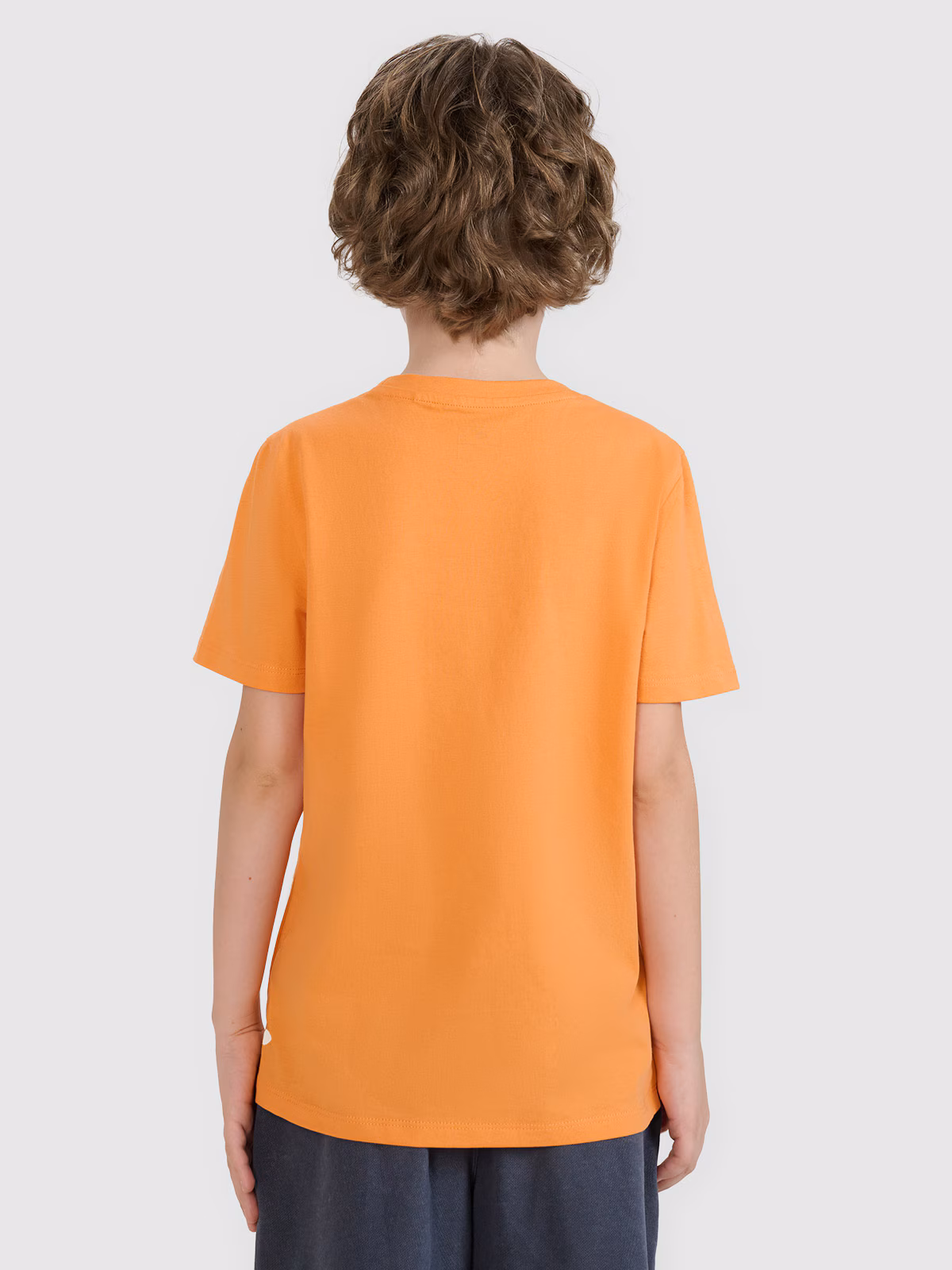 T-shirt regular z nadrukiem chłopięcy - czarny