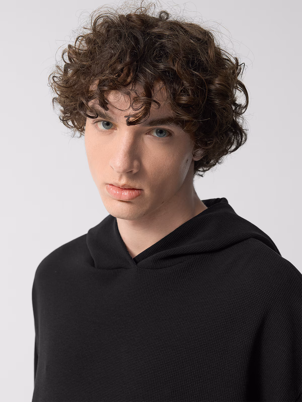 Bluza dresowa nierozpinana z kapturem męska Outhorn - beżowa