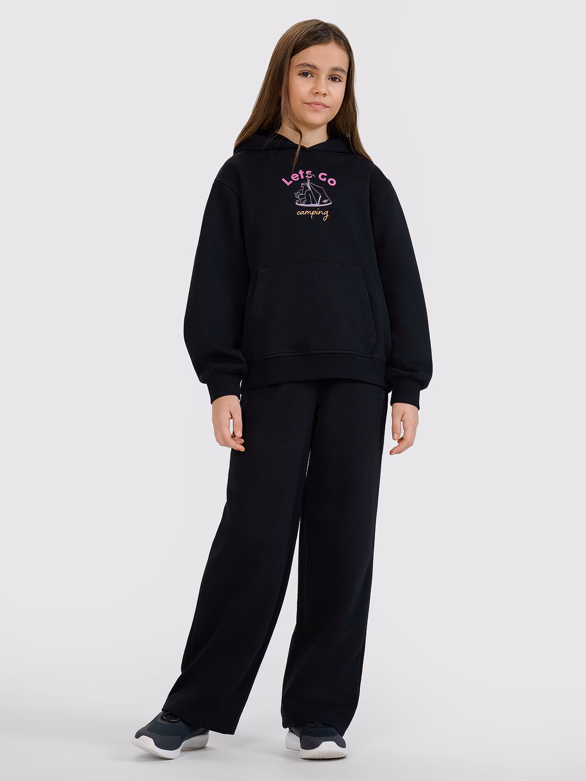 Bluza dresowa nierozpinana z kapturem dziewczęca - czarna