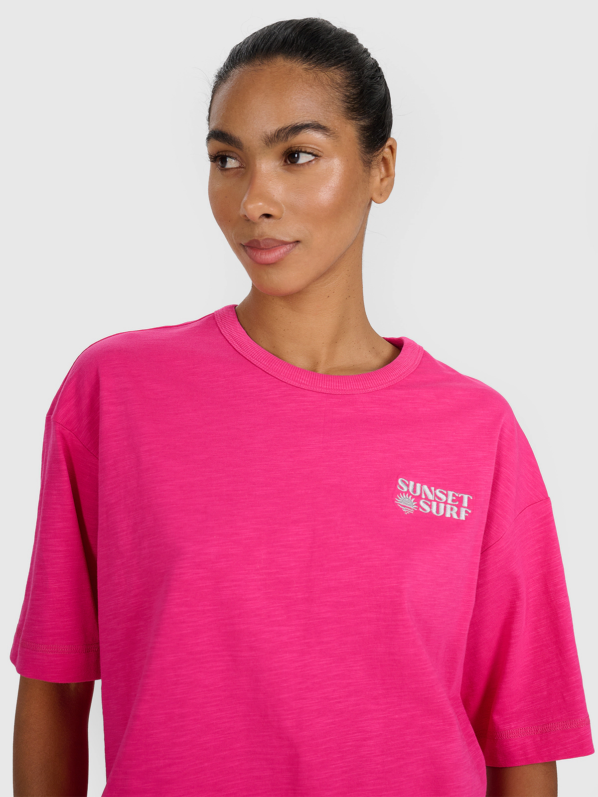 T-shirt oversize z nadrukiem damski - różowy