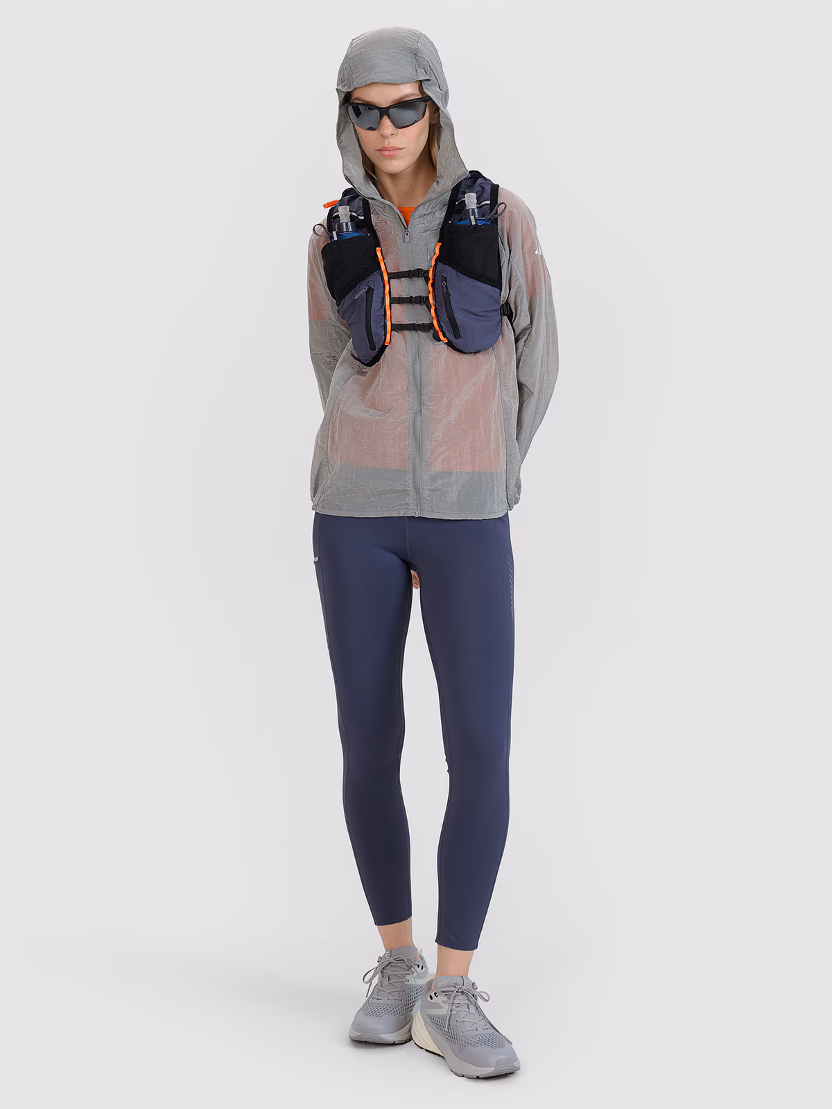 Kamizelka do biegania w terenie - granatowa