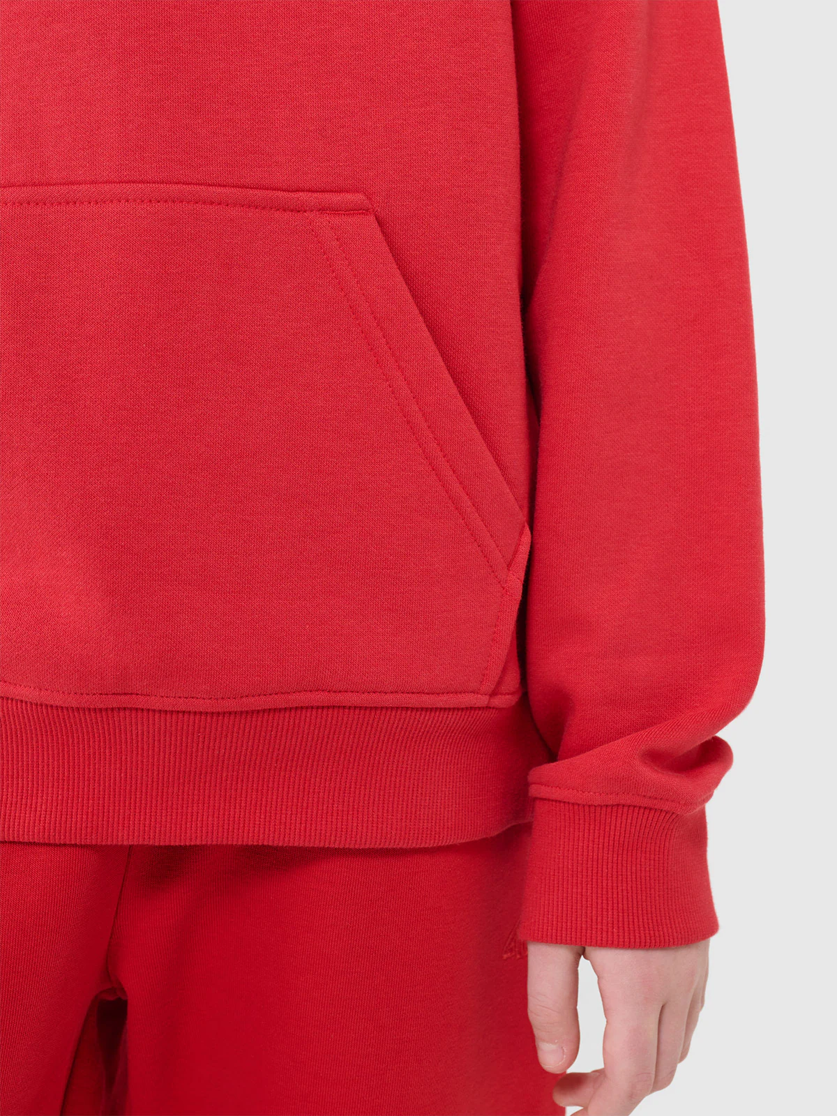 Bluza dresowa nierozpinana z kapturem chłopięca - czarna