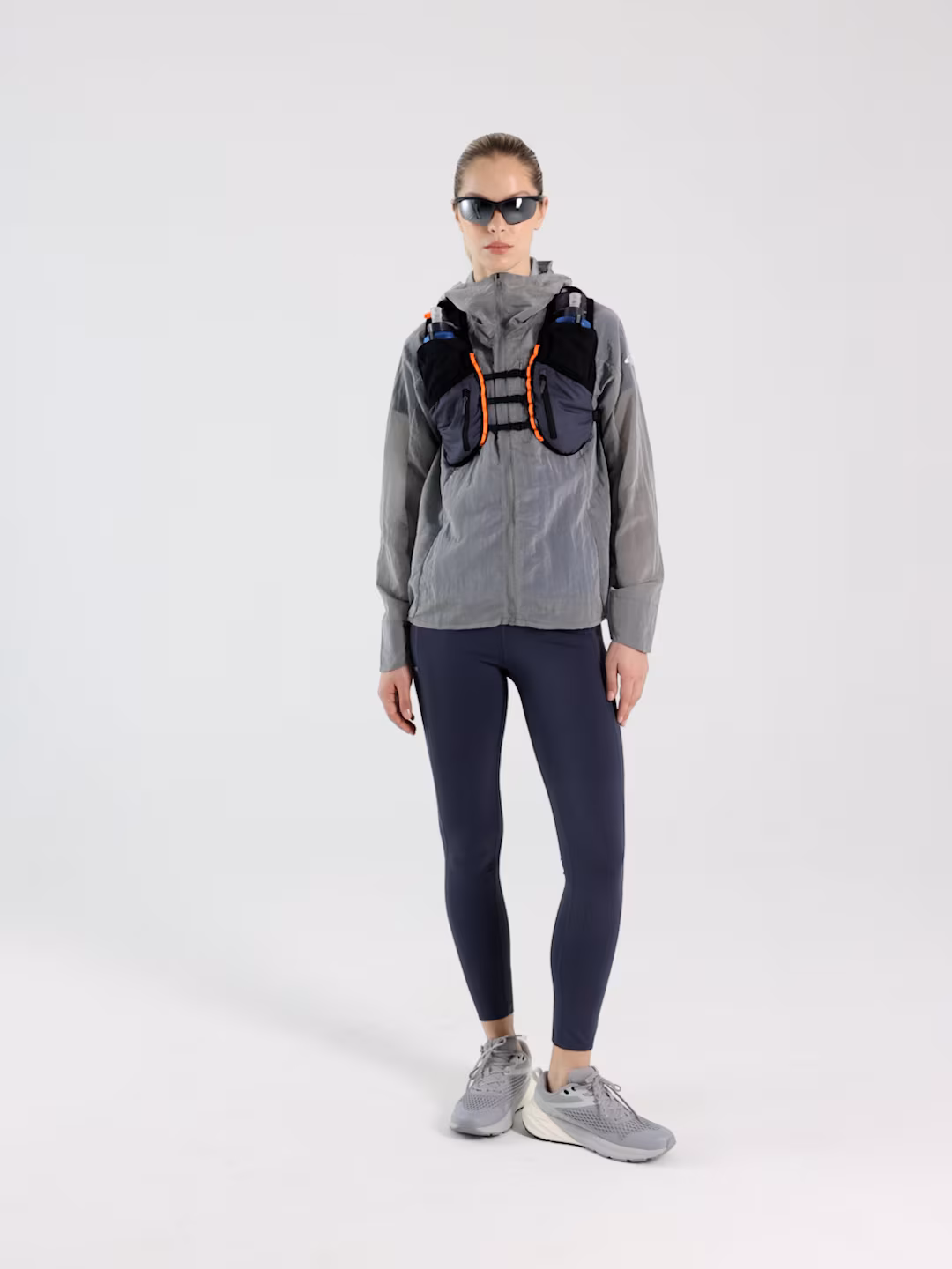 Kamizelka do biegania w terenie - granatowa