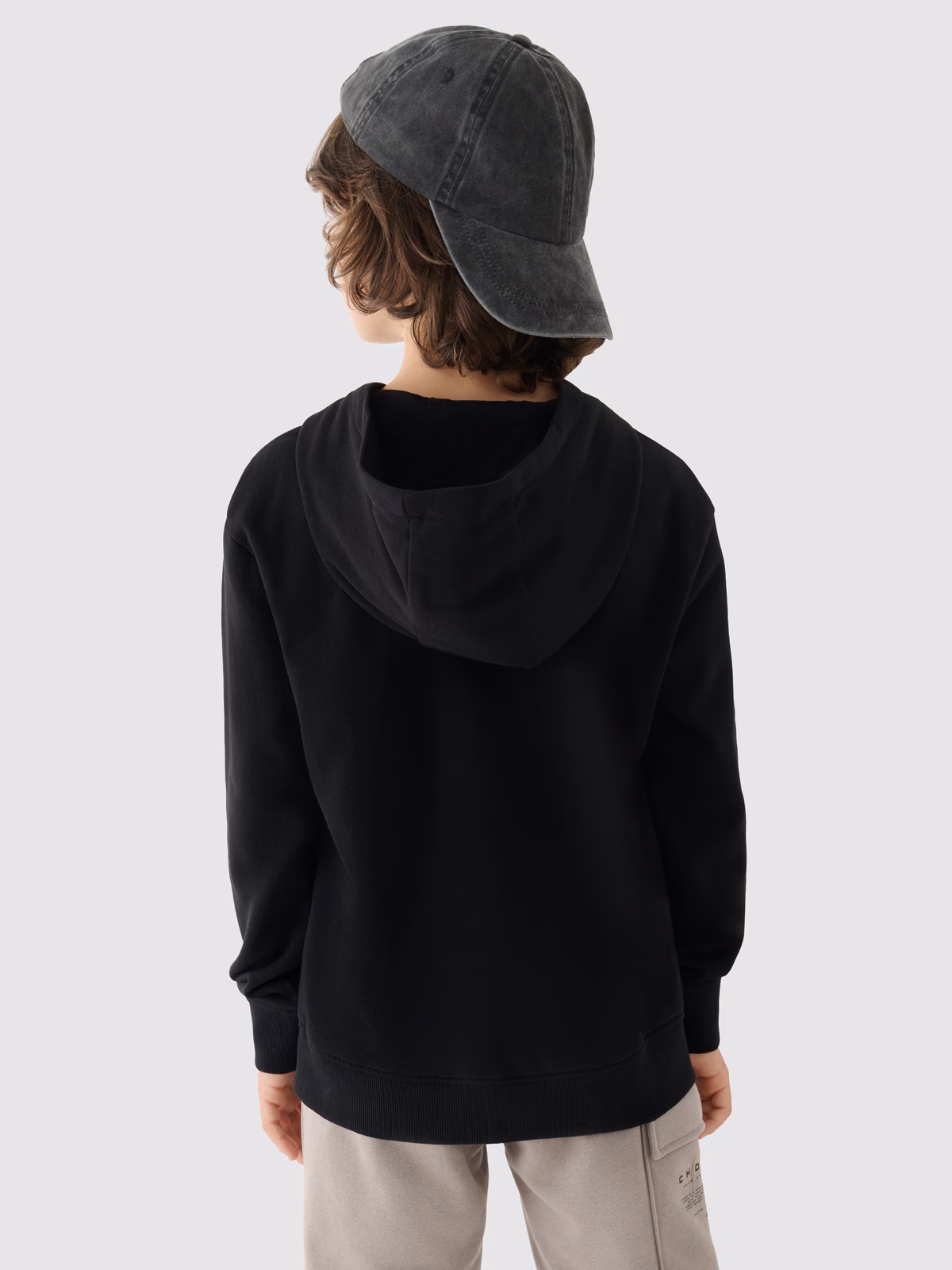 Bluza dresowa nierozpinana z kapturem chłopięca - niebieska