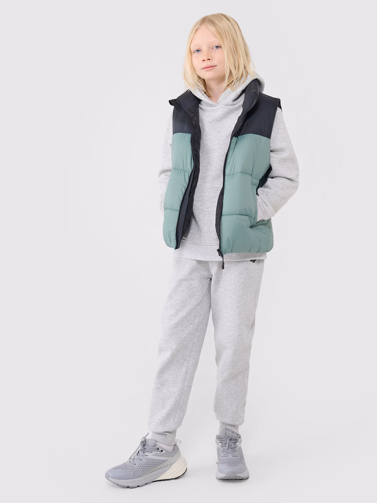 Bezrękawnik puchowy z wypełnieniem syntetycznym chłopięcy - zielony