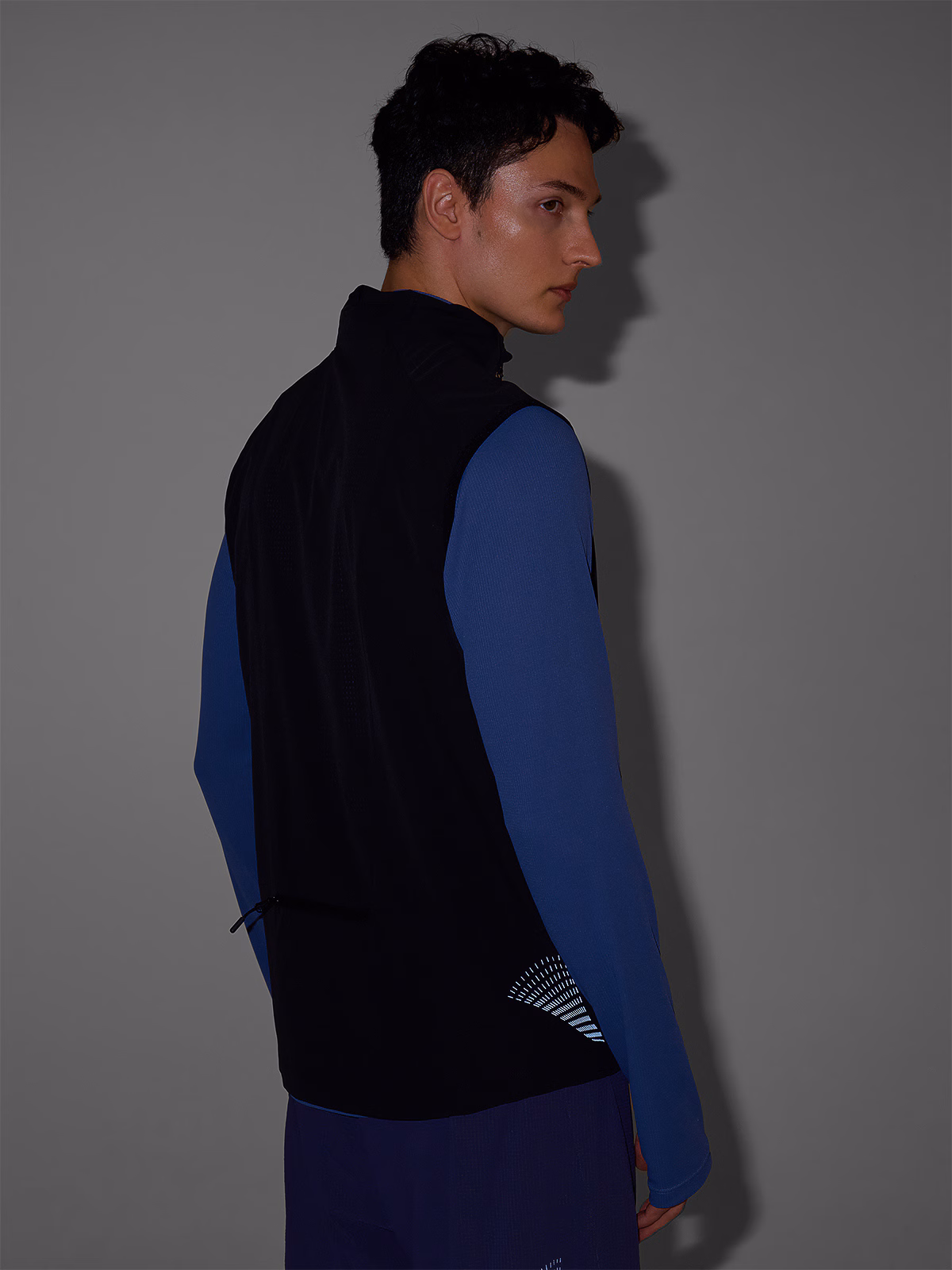 Bezrękawnik do biegania w terenie męski - czarny