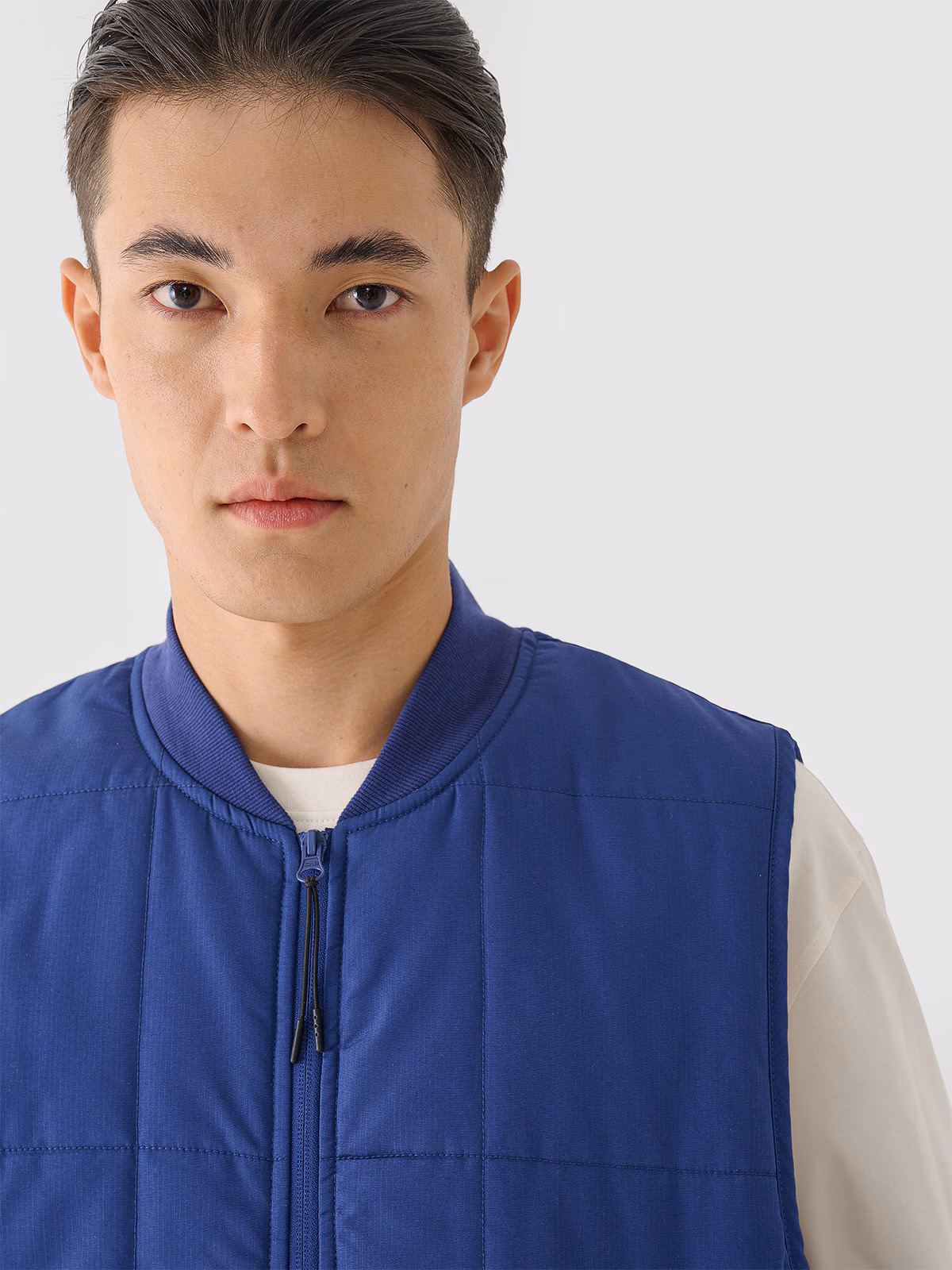 Bezrękawnik puchowy ze stójką męski - granatowy