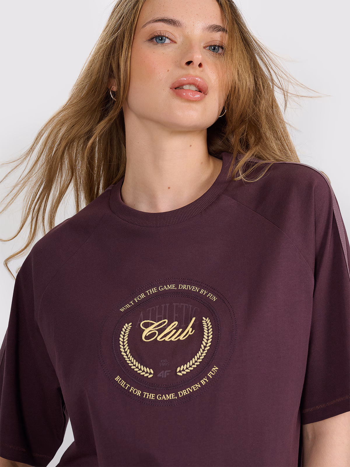 T-shirt oversize z nadrukiem damski - czarny