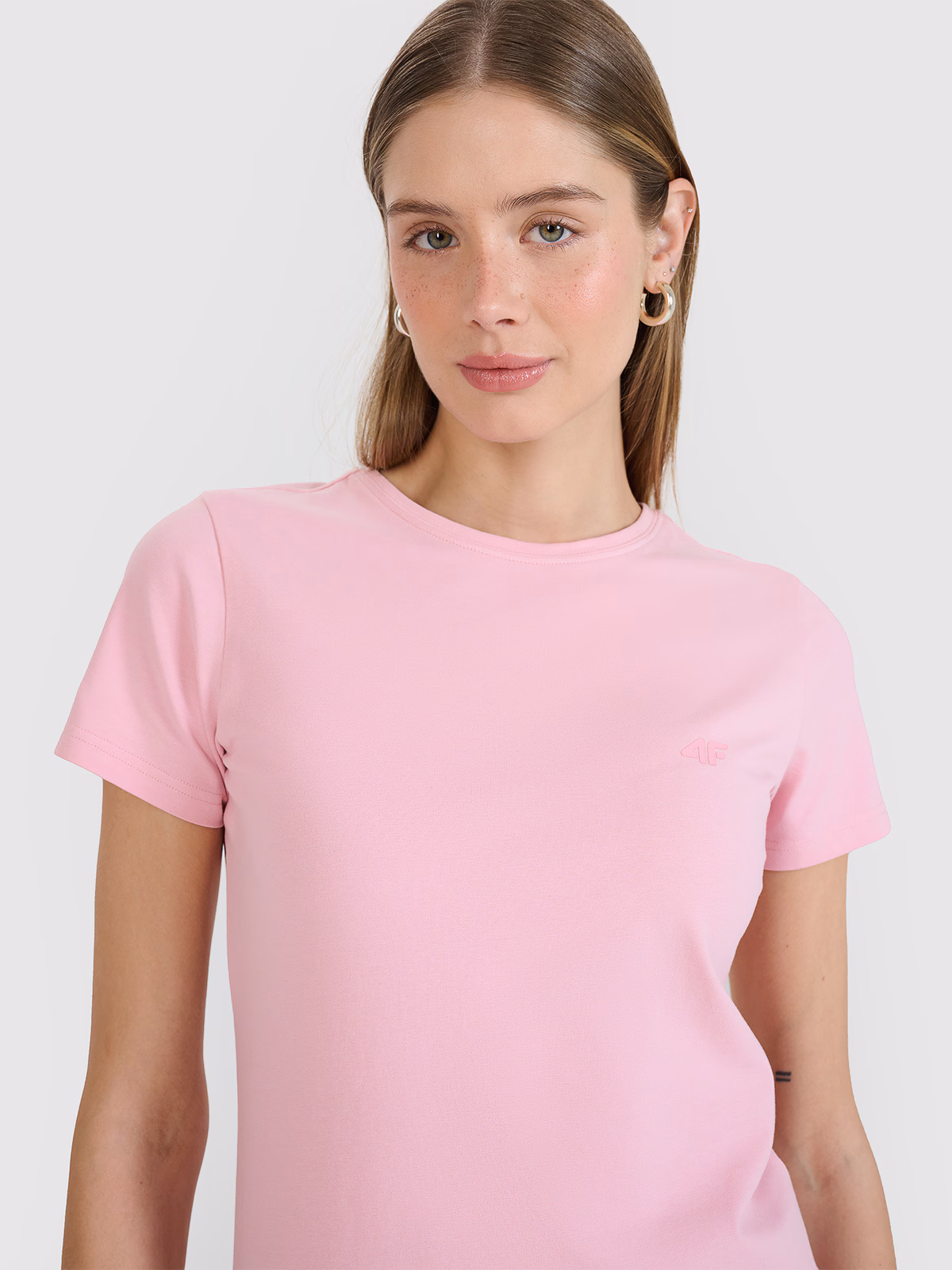 T-shirt slim gładki damski - różowy