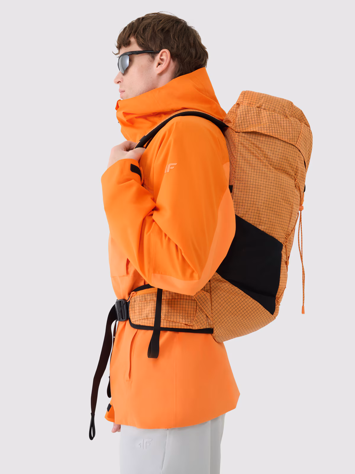 Plecak trekkingowy (25 L) - pomarańczowy