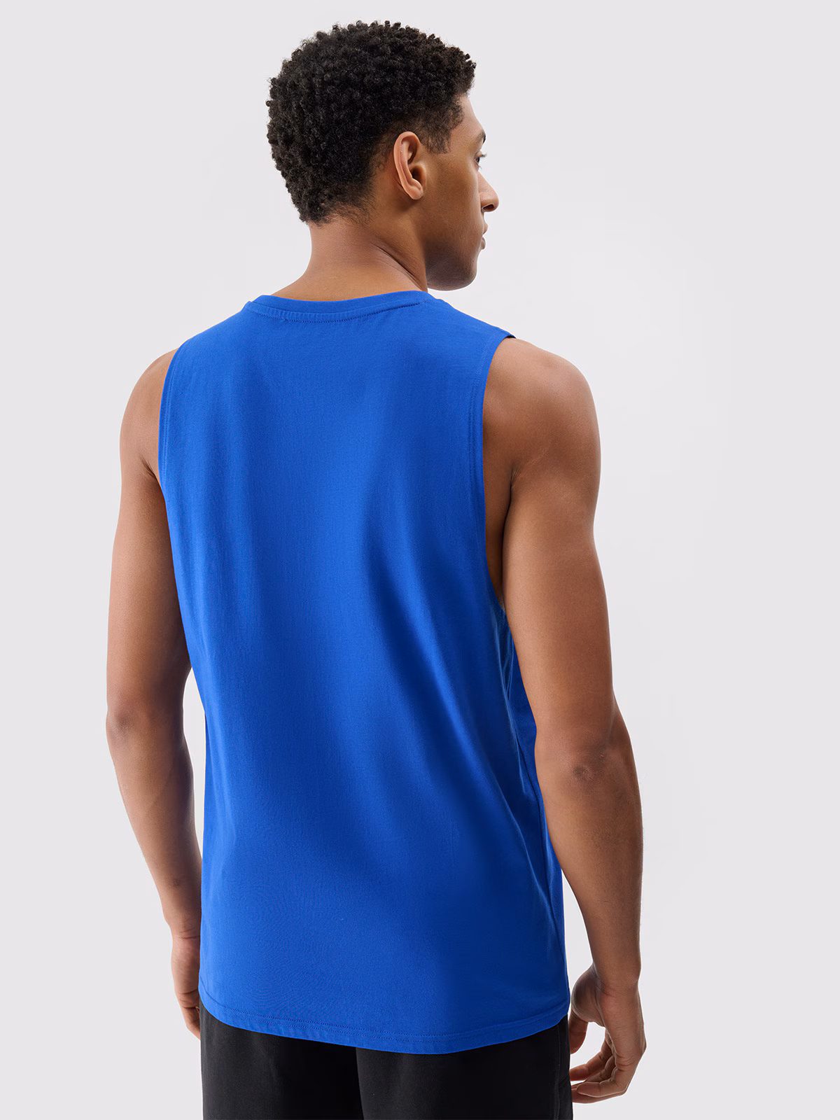 Tank top regular z nadrukiem męski - kobaltowy