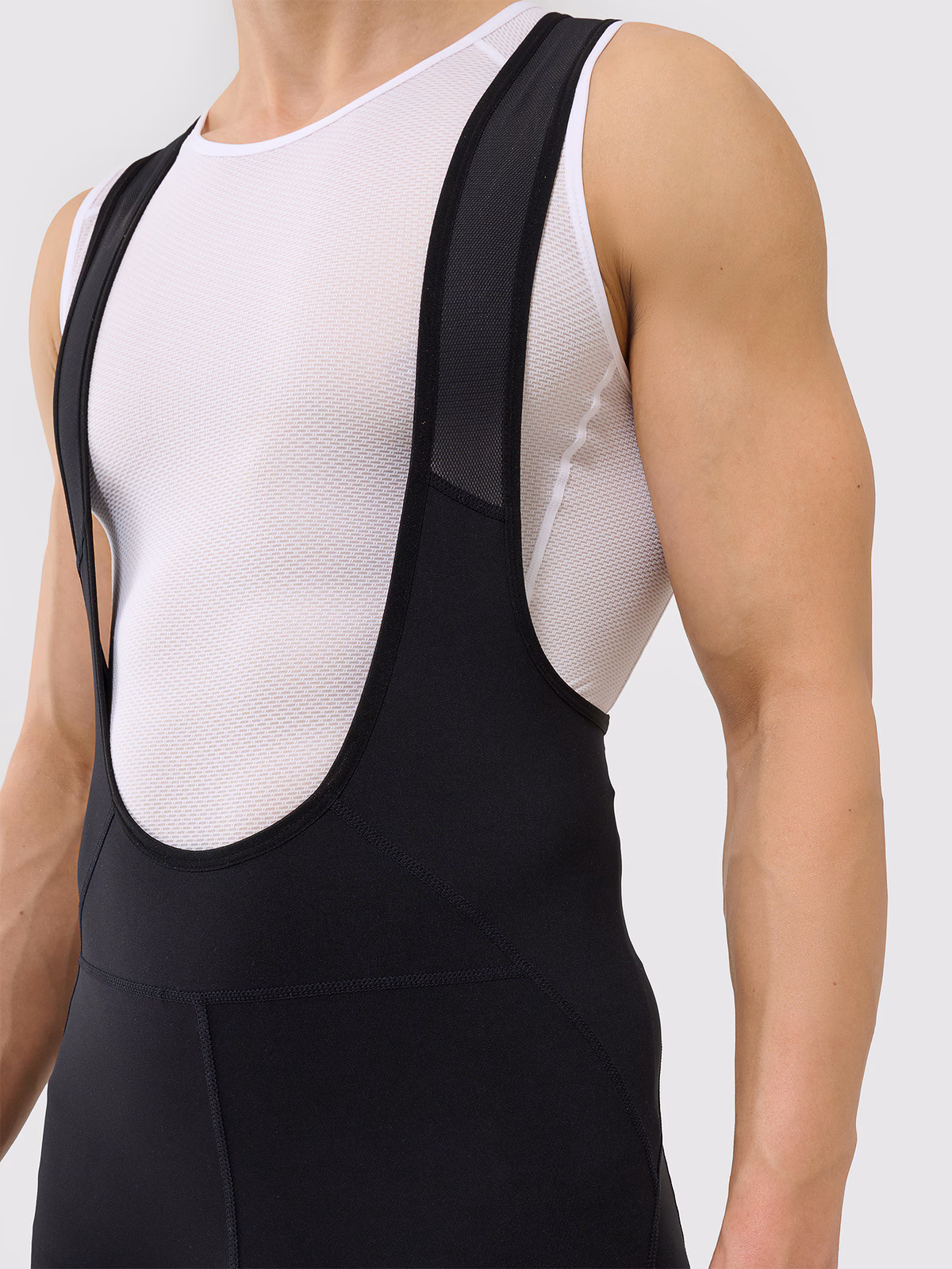 Legginsy krótkie rowerowe z żelowo-piankową wkładką i szelkami męskie - czarne