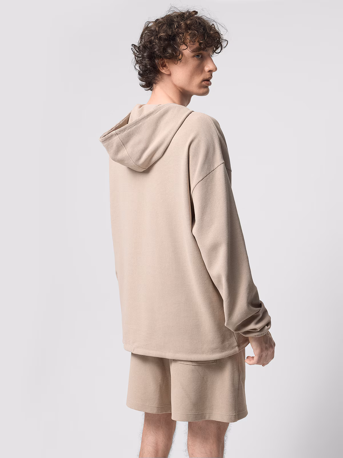 Bluza dresowa nierozpinana z kapturem męska Outhorn - beżowa