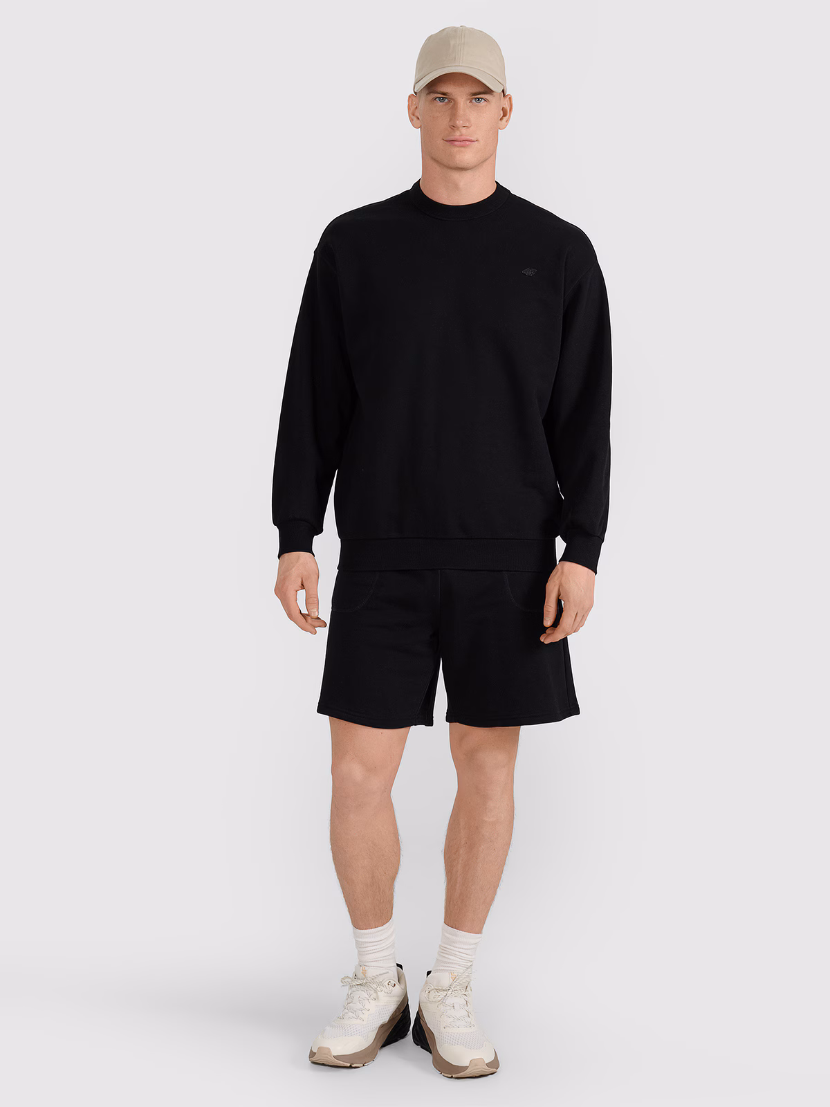 Bluza dresowa nierozpinana bez kaptura uniseks - czarna