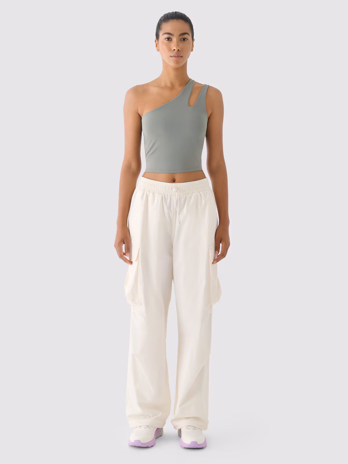 Spodnie oversize cargo damskie 4F x Anna Lewandowska - białe