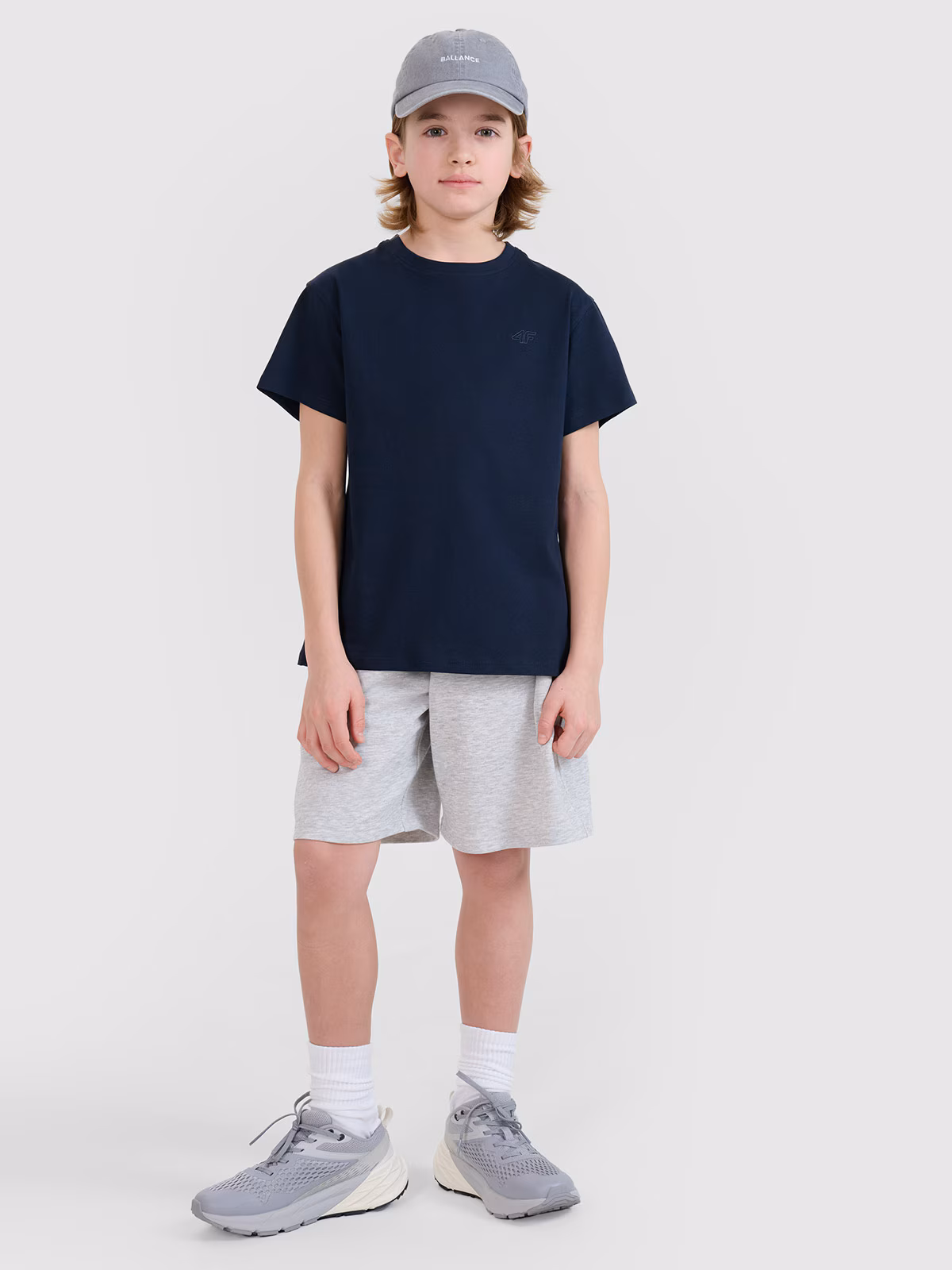 T-shirt gładki chłopięcy - czarny