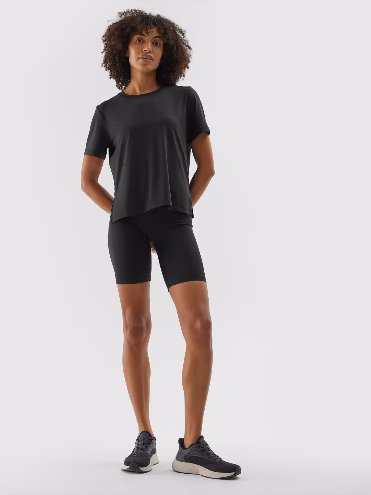 Legginsy krótkie treningowe damskie - fioletowe