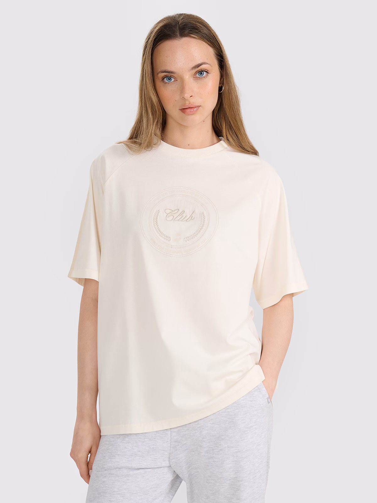 T-shirt oversize z nadrukiem damski - czarny