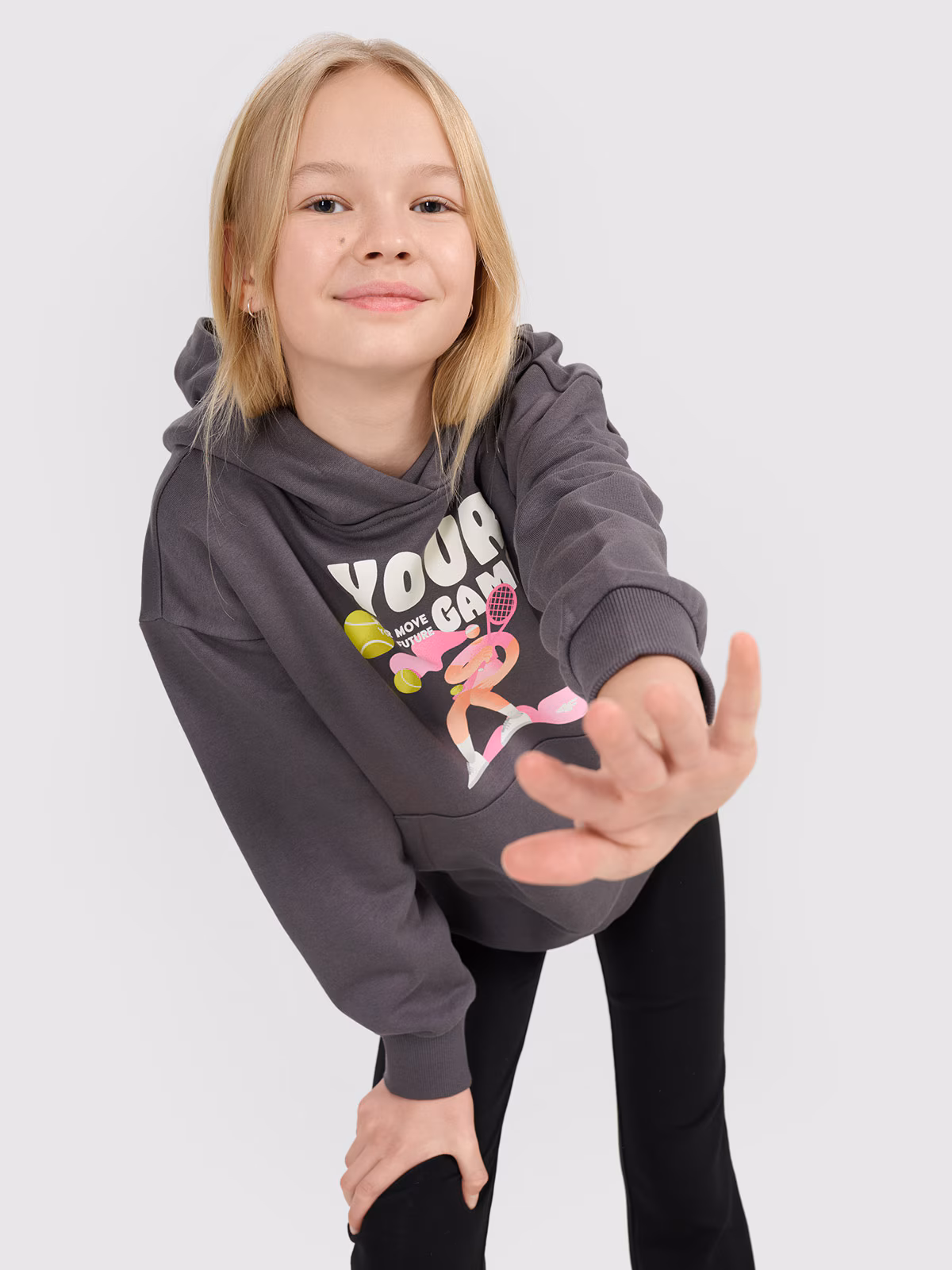 Bluza dresowa nierozpinana z kapturem dziewczęca - różowa